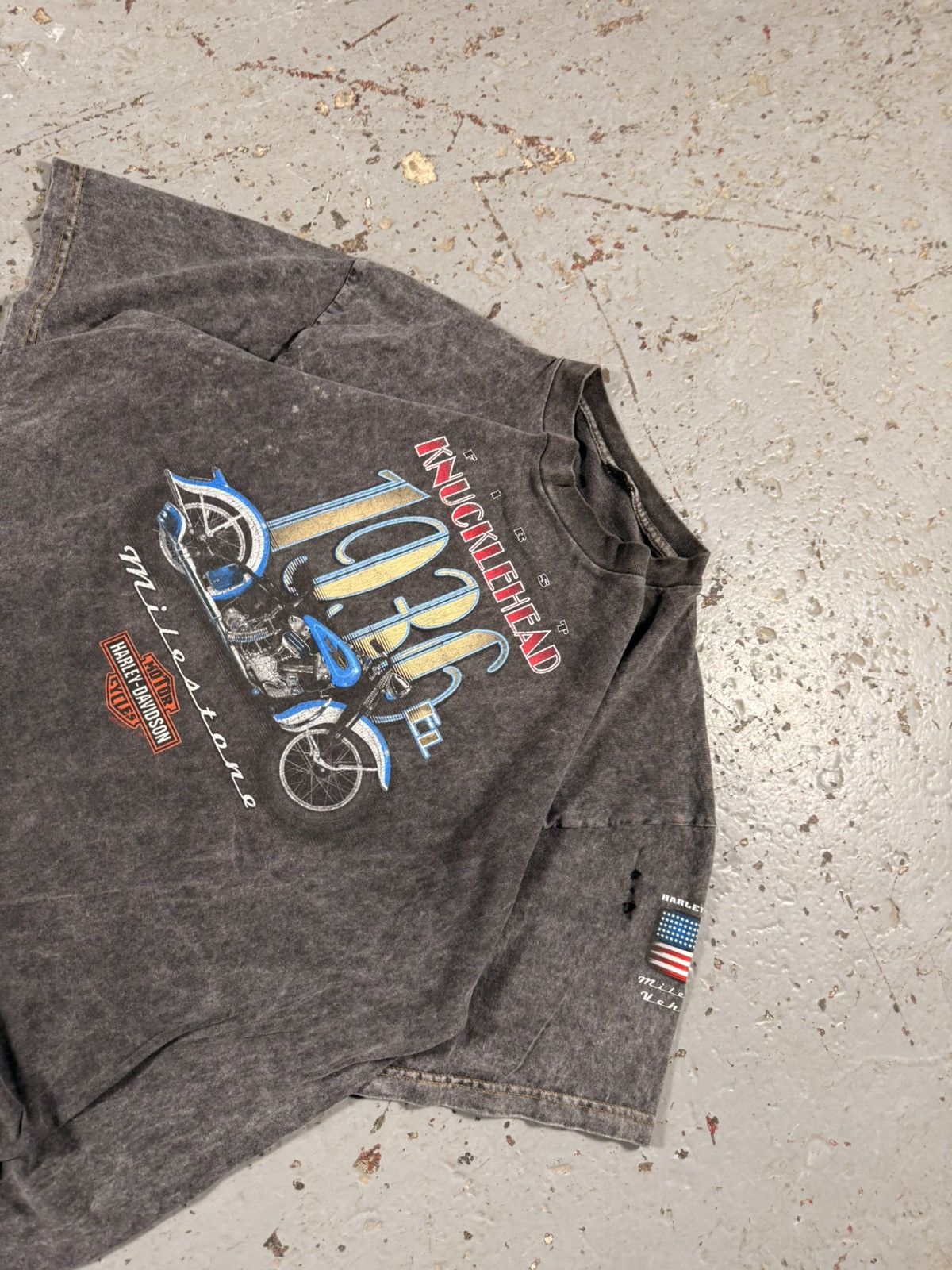 Harley Davidson Harley Davidson Oversized Knucklehead Motorcycle Engine Tee Size US XL / EU 56 / 4 - 4 Thumbnail