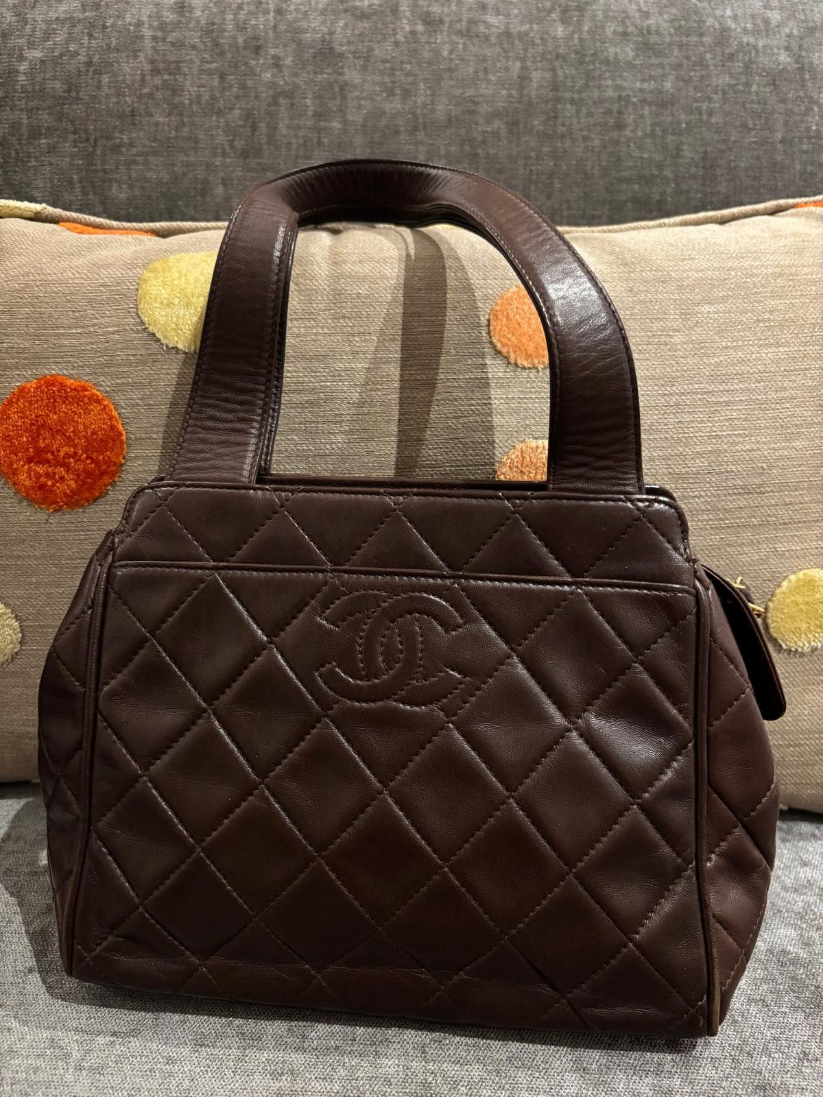 Chanel Chanel Brown Lambskin Quilted CC Shoulder Bag Size ONE SIZE - 1 Thumbnail