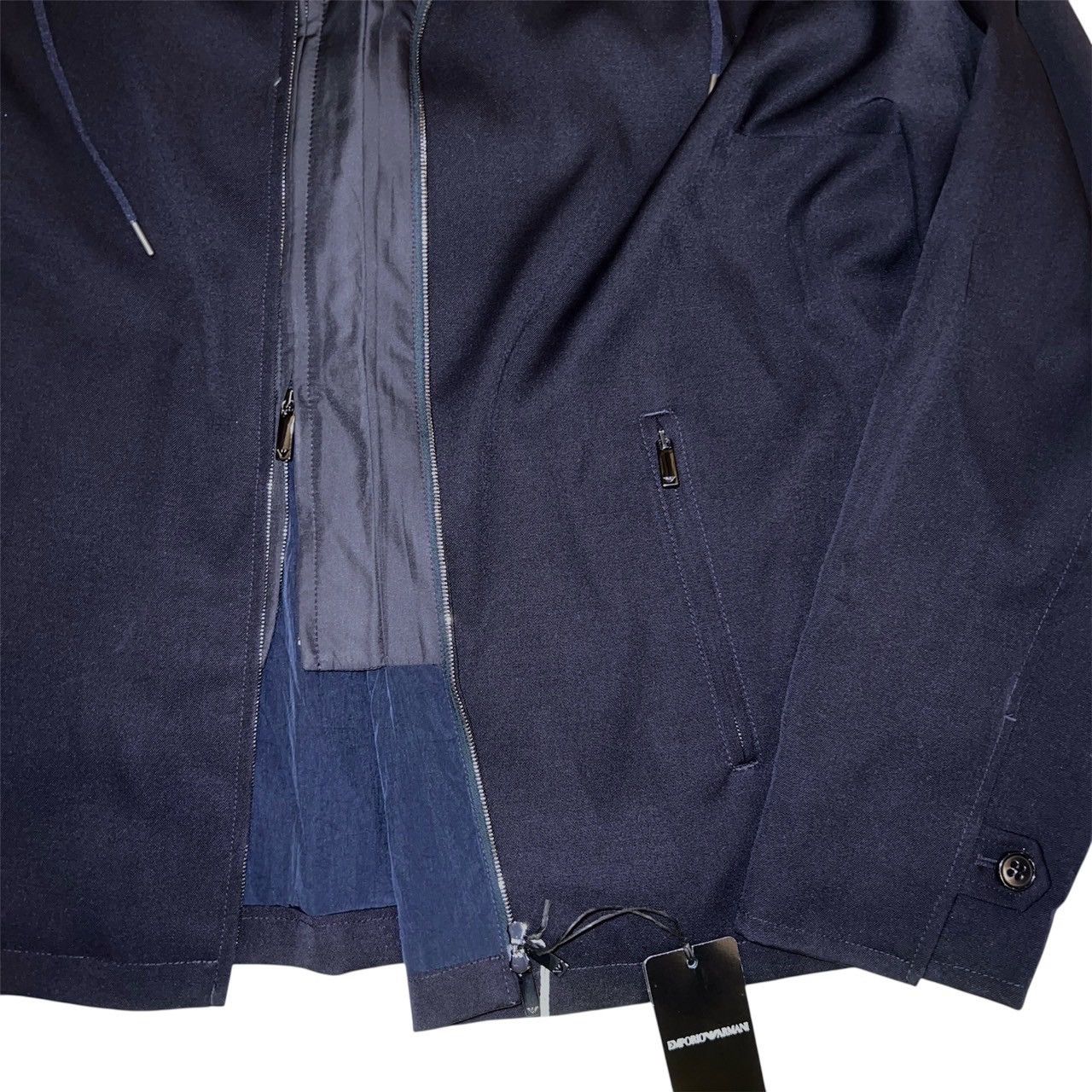 Emporio Armani $1500 EMPORIO ARMANI 100% Virgin wool 100% wind jacket Size US L / EU 52-54 / 3 - 3 Thumbnail