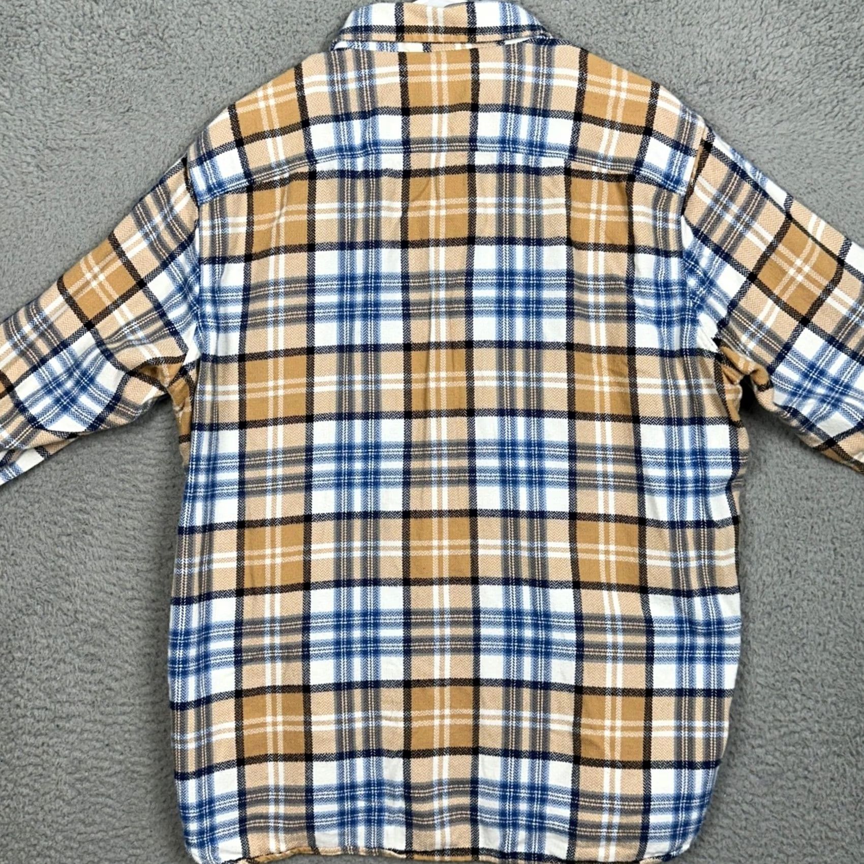 Vineyard Vines Vineyard Vines Shirt Mens Large Tan Blue Flannel Herringbone Plaid Button Up EUC Size US L / EU 52-54 / 3 - 3 Thumbnail