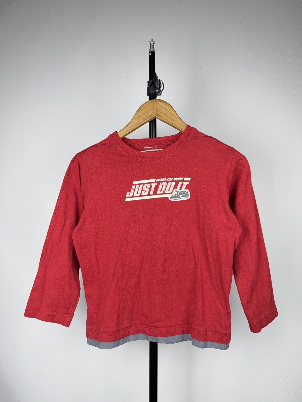 Nike Vintage 00s Nike Just Do It Women’s Red Long Sleeve Top Size XS / US 0-2 / IT 36-38 - 1 Thumbnail