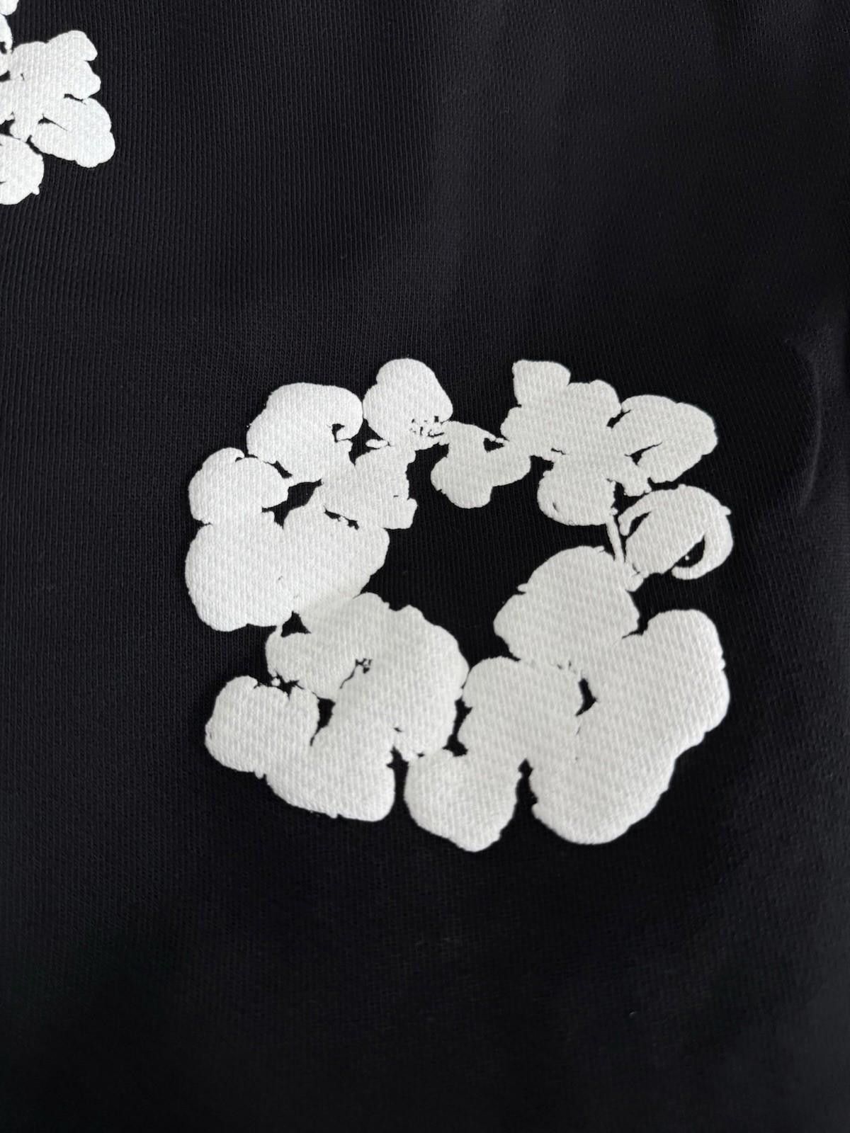 DENIM TEARS Denim Tears Cotton Wreath Shorts Black BRAND NEW 2025 (XL) Size US 36 / EU 52 - 5 Thumbnail