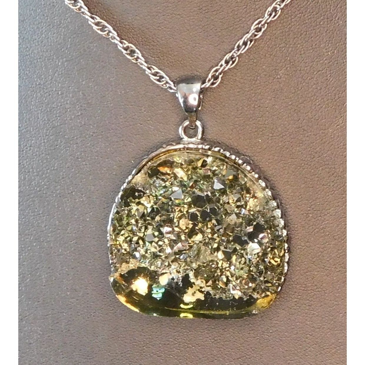 Other Nature Inspired Large Faux Druzy Pendant Necklace Size ONE SIZE - 3 Thumbnail