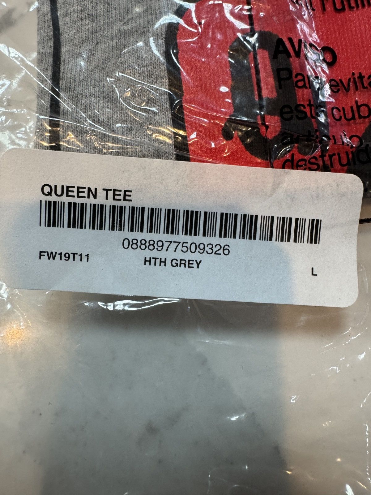 Supreme Supreme Queen Tee Heather Grey Size Large Deadstock Size US L / EU 52-54 / 3 - 3 Thumbnail