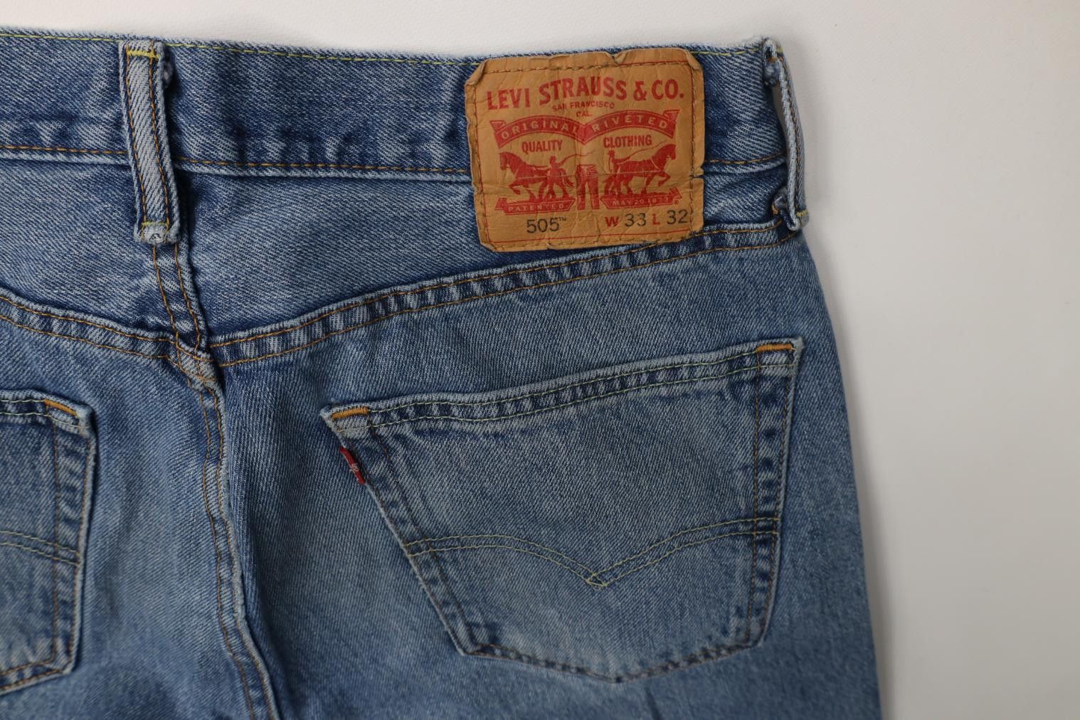 Levi's Vintage Y2K Levis 505 Regular Straight Leg Denim Jeans Size US 33 - 14 Thumbnail