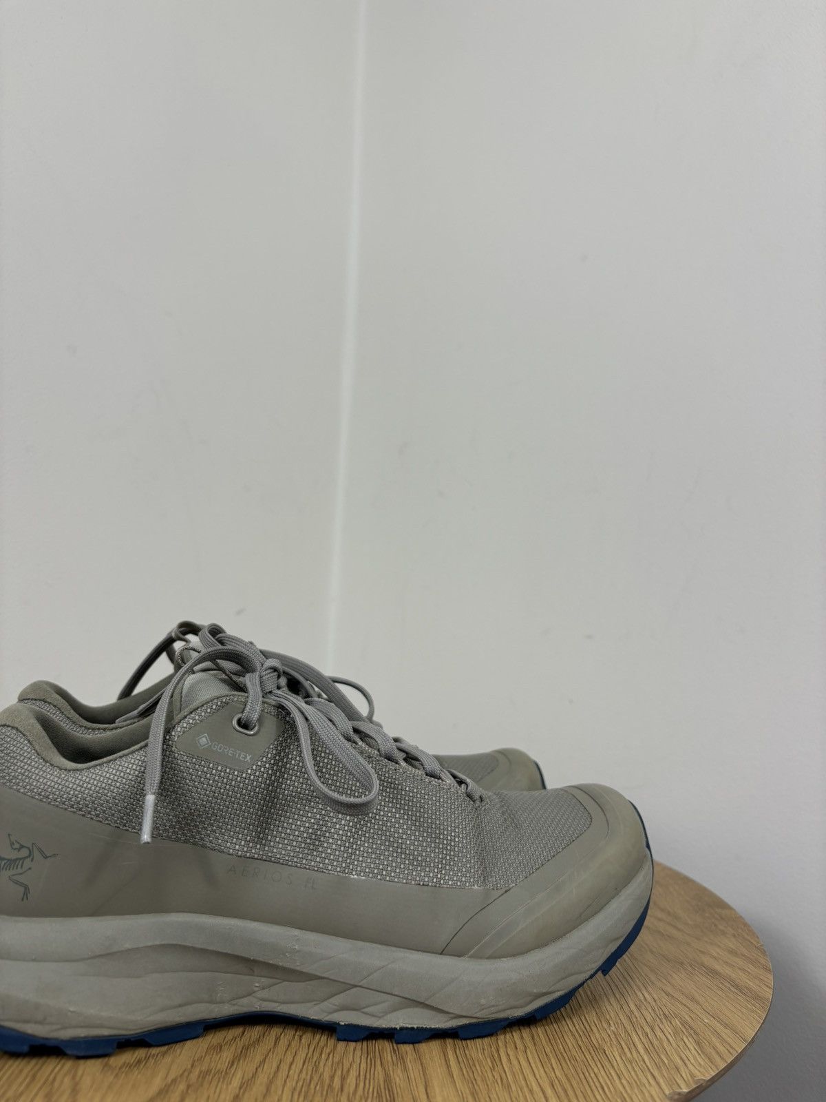 Arc'teryx Arc’teryx Aerios FL Women’s Gore-Tex Vibram Hiking Shoes Size US 6.5 / IT 36.5 - 5 Thumbnail
