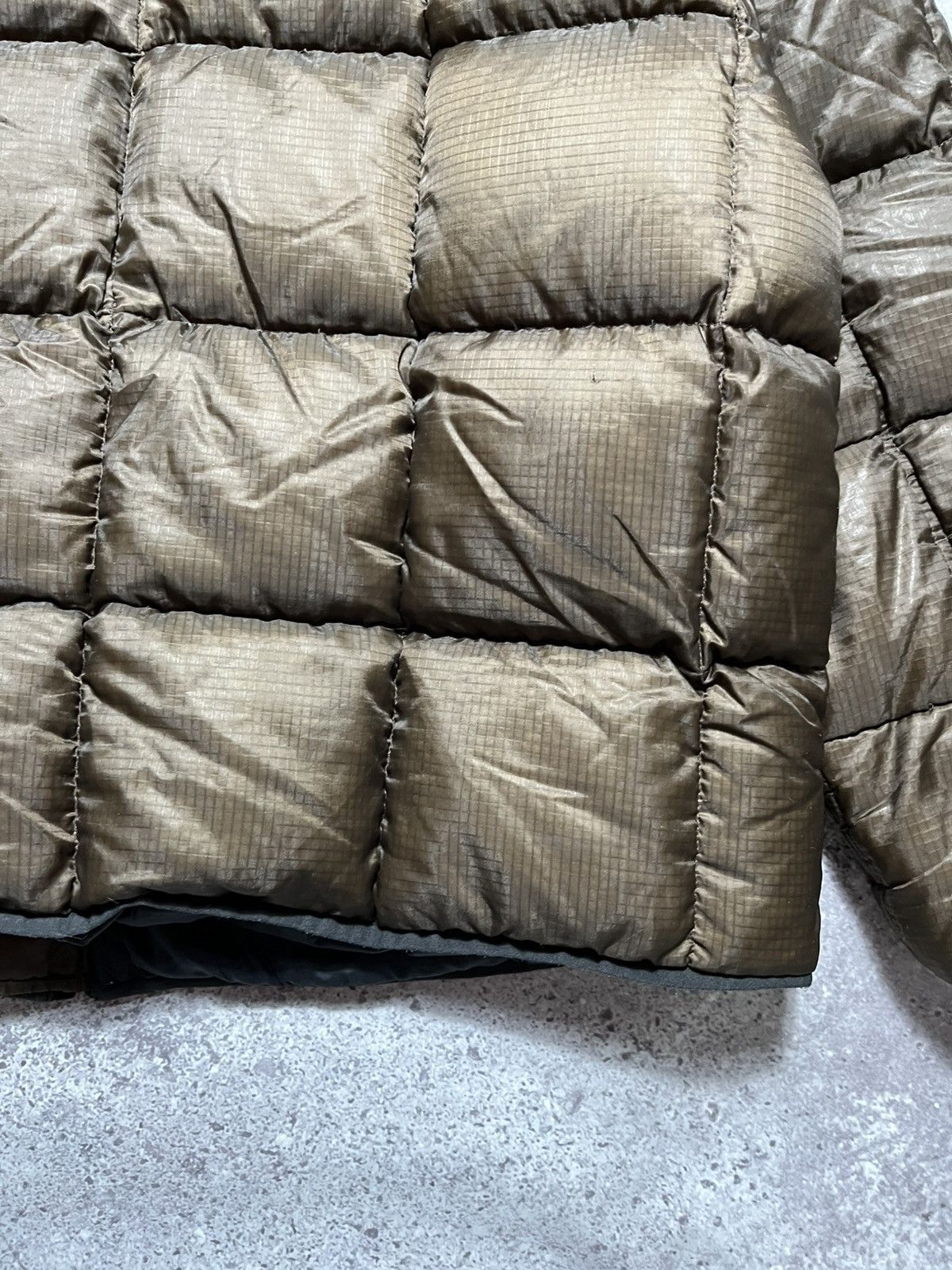 Nike Vintage 90’s NIKE Brown Gold Puffer Down Mans Y2K jacket Size US L / EU 52-54 / 3 - 16 Thumbnail