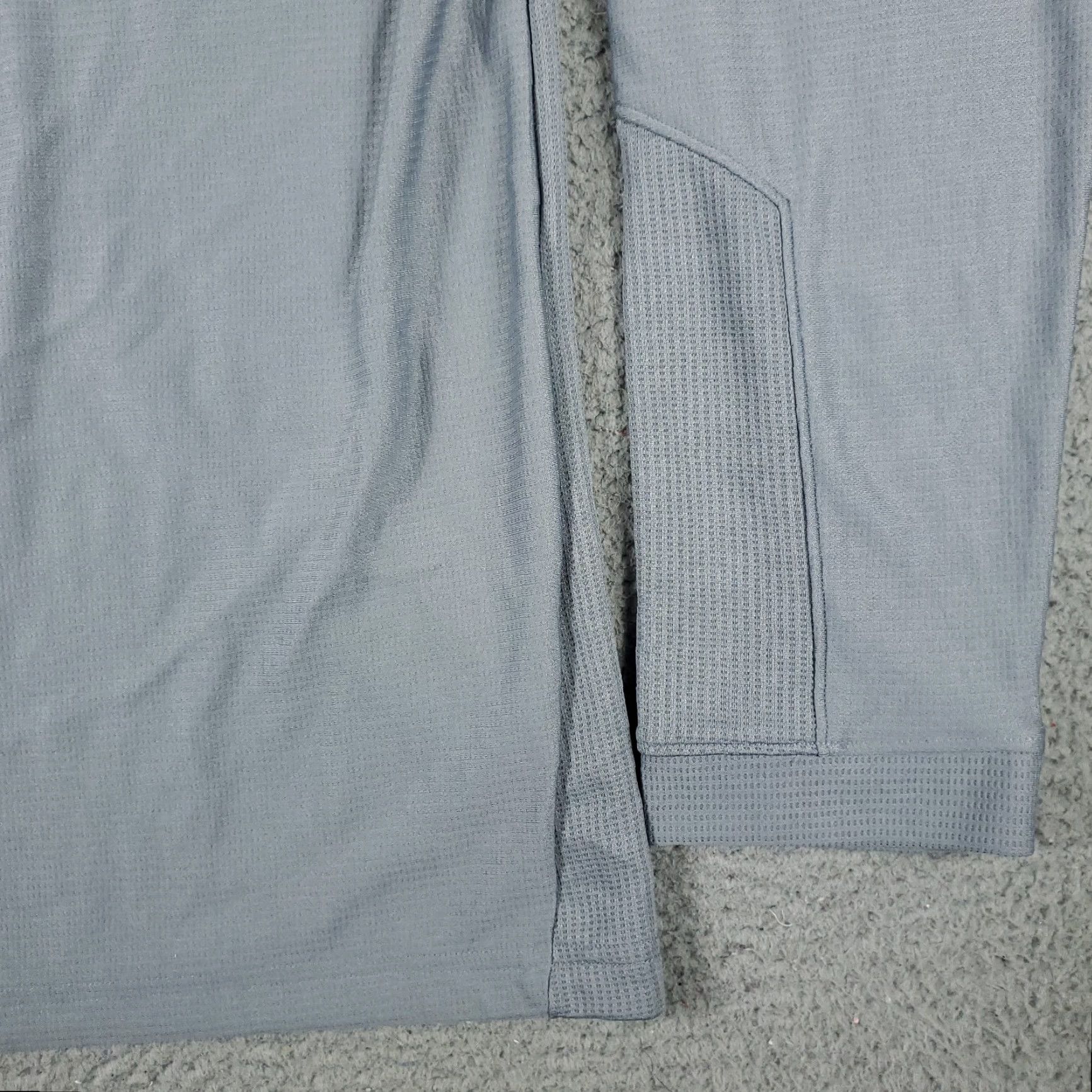 Under Armour Under Armour Shirt Mens XL Gray Basketball Active 1/4 Zip Pullover Long Sleeve Size US XL / EU 56 / 4 - 5 Thumbnail