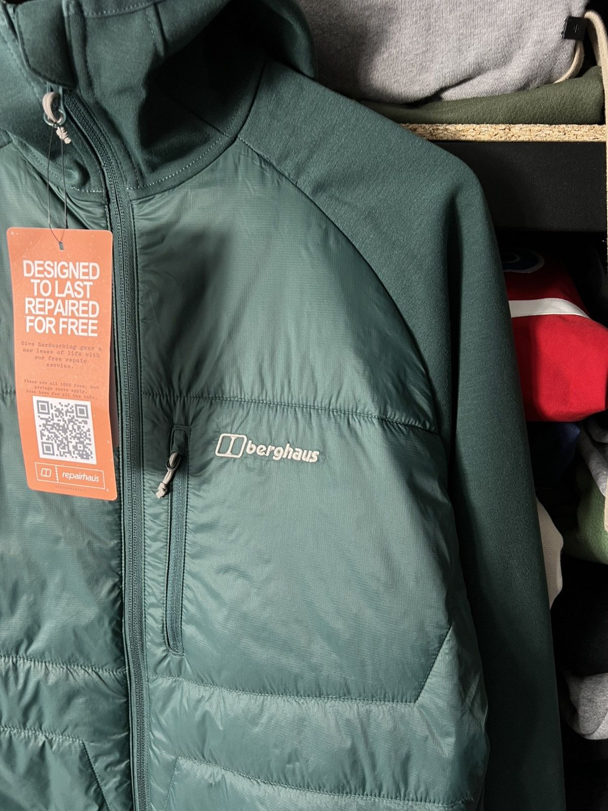 Berghaus Berghaus Trawden Hybrid Outdoor Insulated Jacket Green Men’s Size US L / EU 52-54 / 3 - 9 Thumbnail