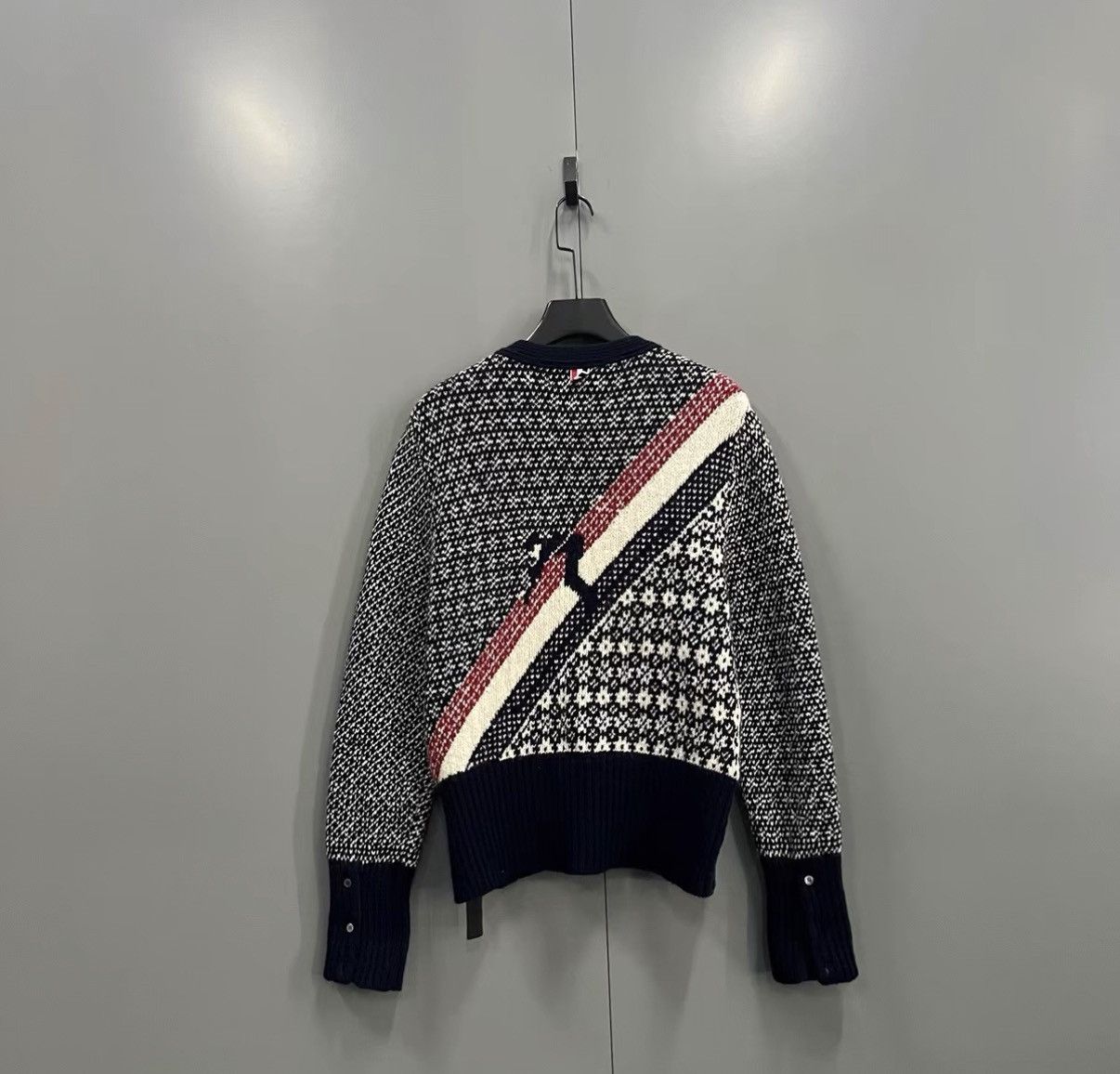 Thom Browne Thom Browne Color-block Intarsia Knit Cardigan J41 Size M / US 6-8 / IT 42-44 - 2 Thumbnail