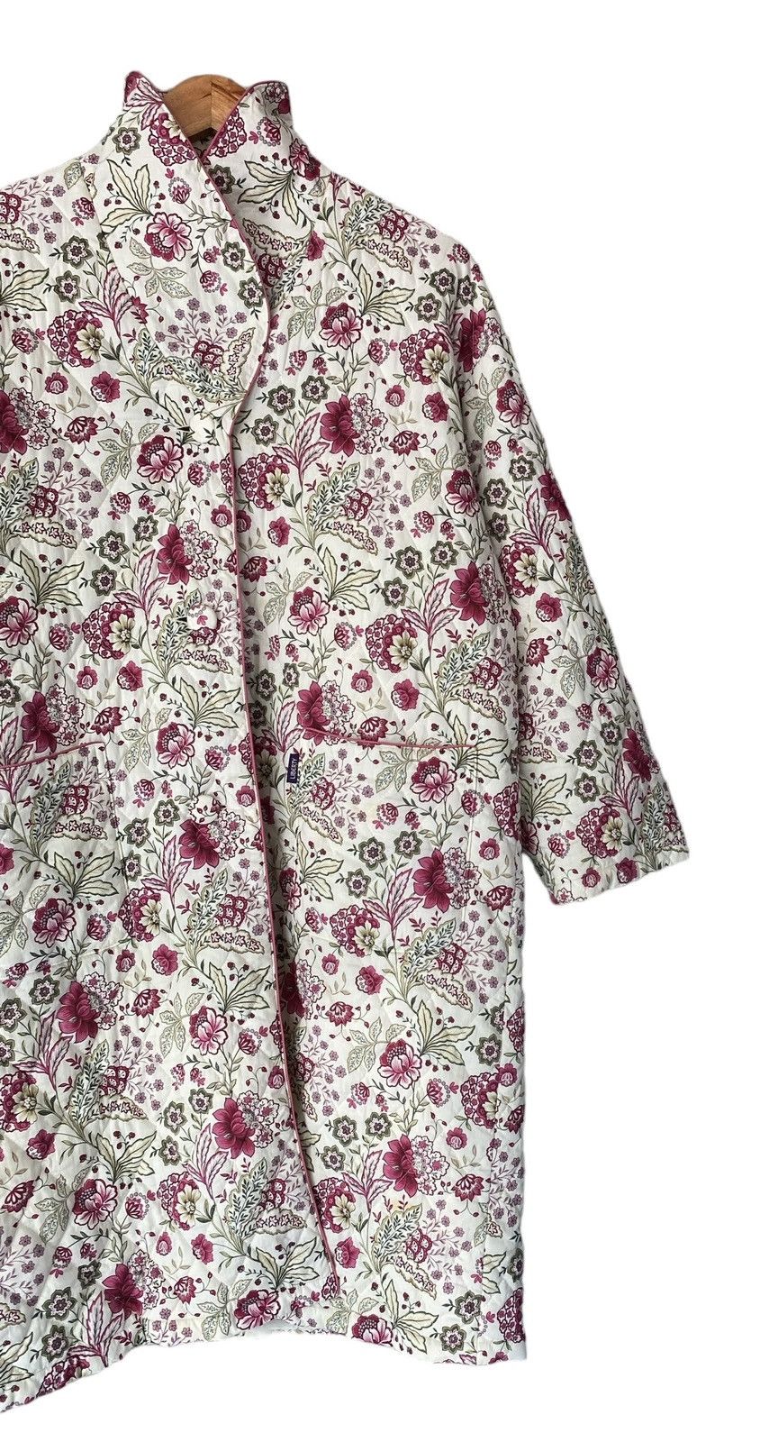Liberty LIBERTY Quilted Cardigan Button Jacket Floral (L) Size L / US 10 / IT 46 - 3 Thumbnail