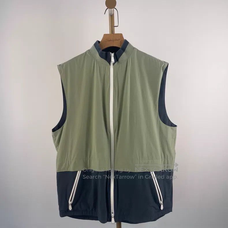 Hermes Hermes Collar Blue and Green Color Blocked Nylon Sleeveles Size US L / EU 52-54 / 3 - 1 Thumbnail