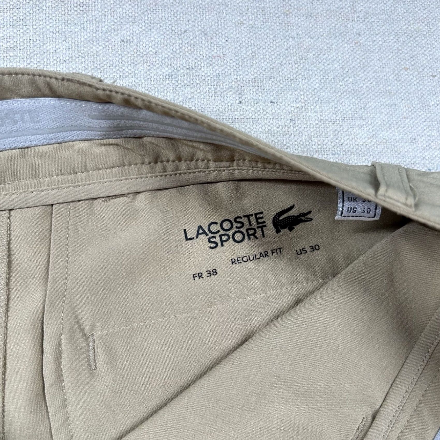 Lacoste Lacoste Sport Shorts Mens 30 Performance Chino Stretch Khaki Solid Golf Flat Beige Polyester Spandex 9 in Inseam Mens Regular Mid Rise Size US 30 / EU 46 - 4 Thumbnail