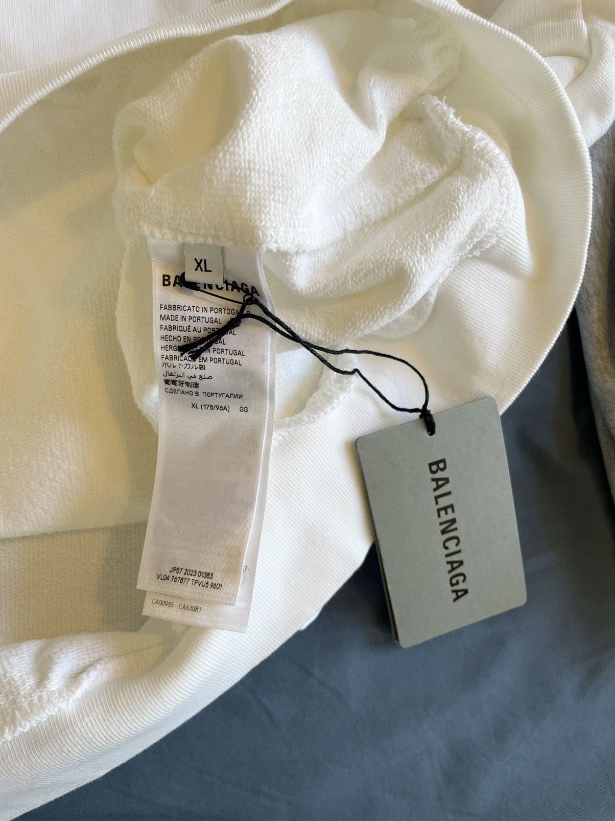 Balenciaga Balenciaga Hand Drawn Hoodie NWT White XL Medium Fit Size US XL / EU 56 / 4 - 4 Thumbnail
