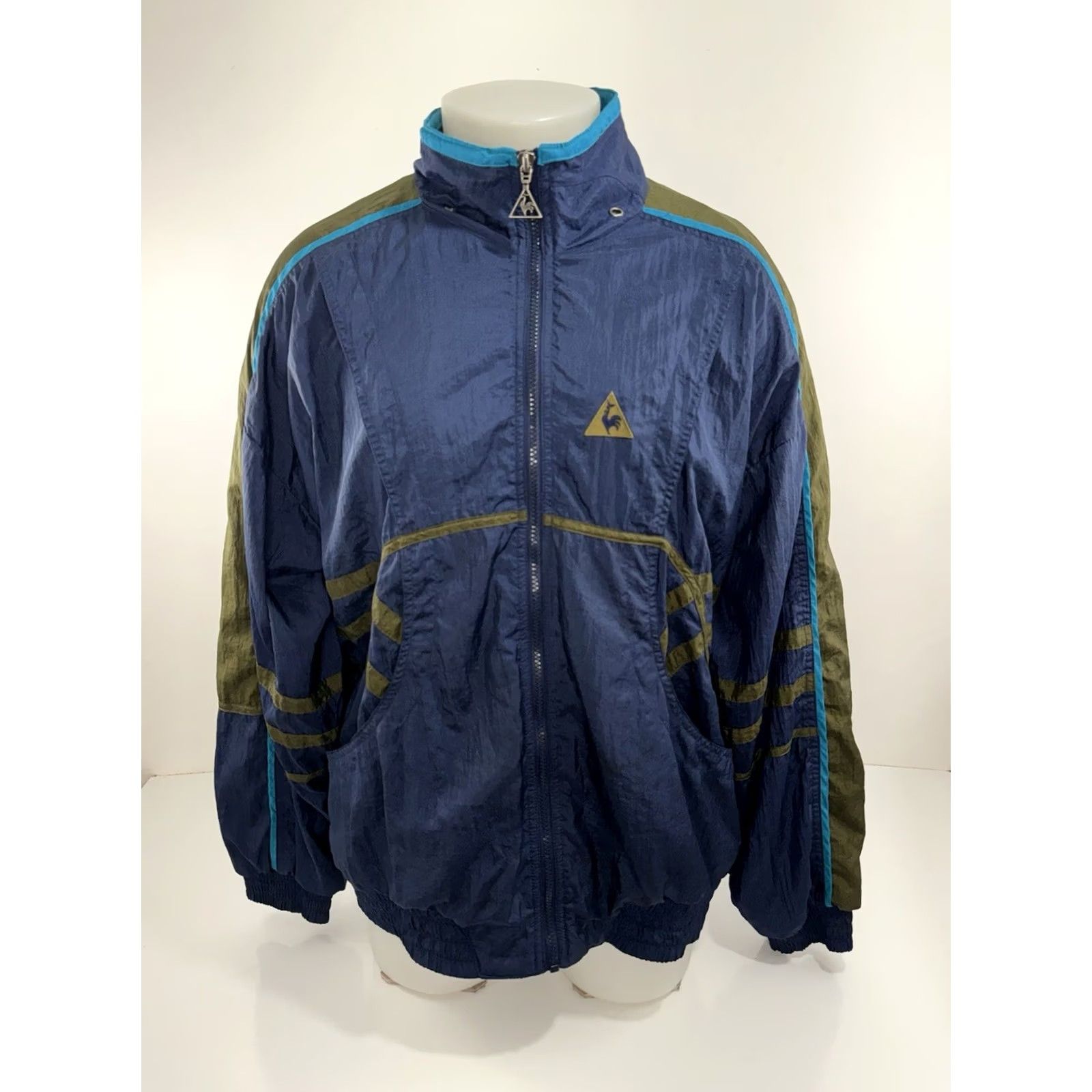 Le Coq Sportif VINTAGE Le Coq Sportif Jacket Windbreaker Full Zip Mens L Blue Nylon EXCELLENT Size US L / EU 52-54 / 3 - 2 Thumbnail
