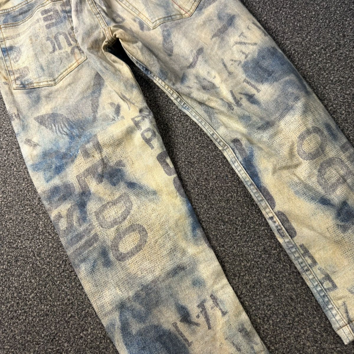 Le Grande Bleu (L.G.B.) 🇯🇵 Archive LGB x Beams Over Print Drop Punk Distressed Pants Size US 30 / EU 46 - 11 Thumbnail
