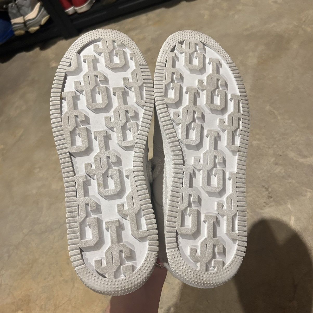 John Geiger John Geiger GF-01 White Chenille Sneakers US 13 Size US 13 / EU 46 - 8 Thumbnail