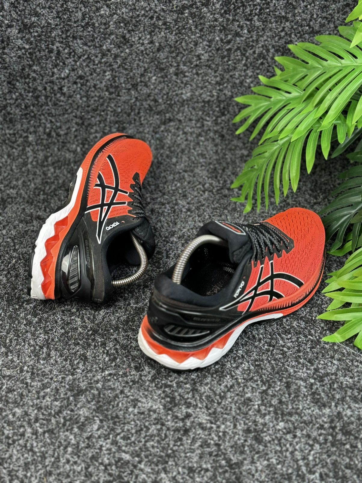 Asics Asics GEL KAYANO 27 TOKYO SUNRISE Size 41,5 26 cm Size US 8 / EU 41 - 6 Thumbnail