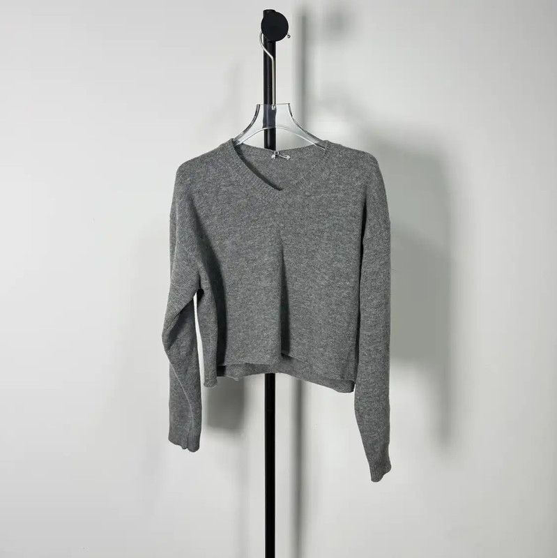 Miu Miu Miu Miu Gray Wool Cropped Sweater 0089 Size L / US 10 / IT 46 - 1 Thumbnail