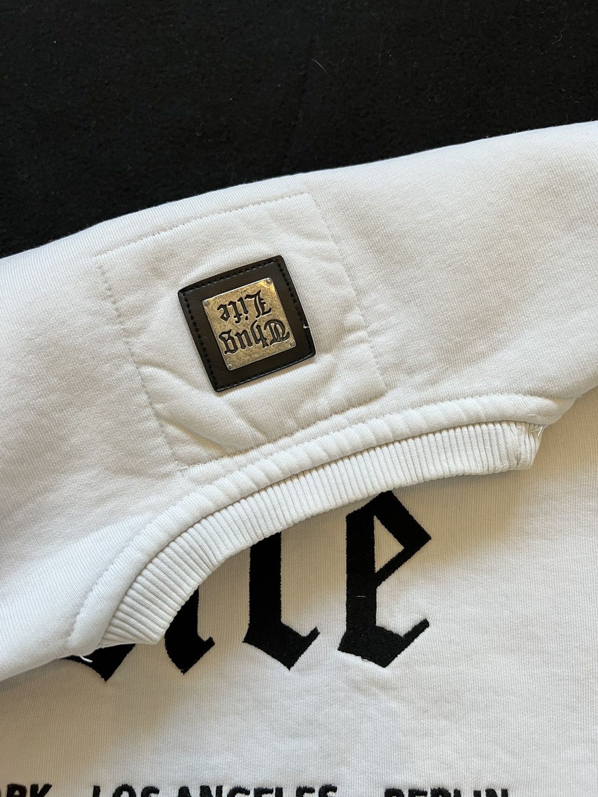 Japanese Brand × Vintage Sweatshirt Thug Life vintage y2k white Size US M / EU 48-50 / 2 - 4 Thumbnail