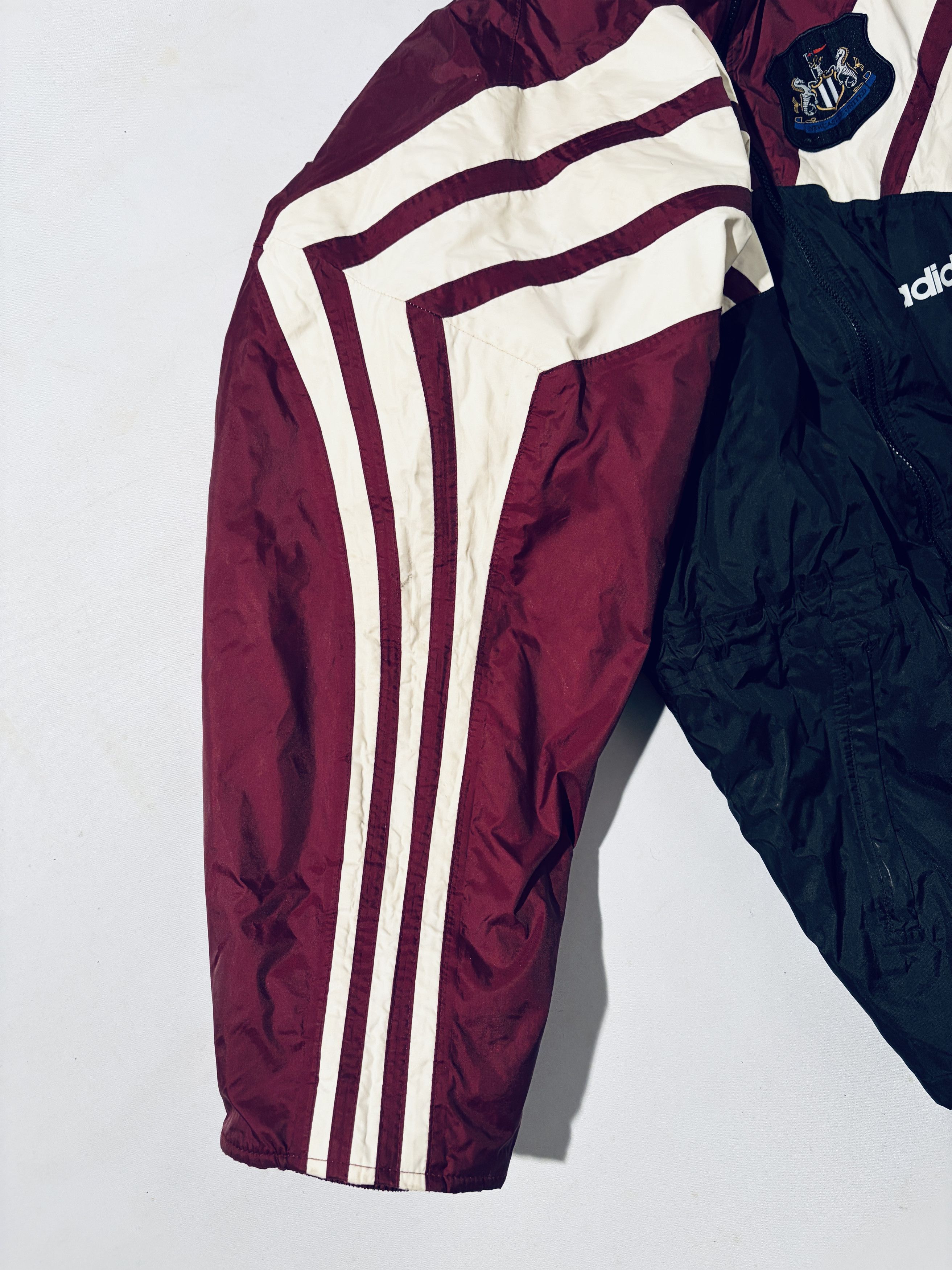 Adidas Newcastle United Training Bench Jacket 1995 - 1996 Size US XL / EU 56 / 4 - 14 Thumbnail