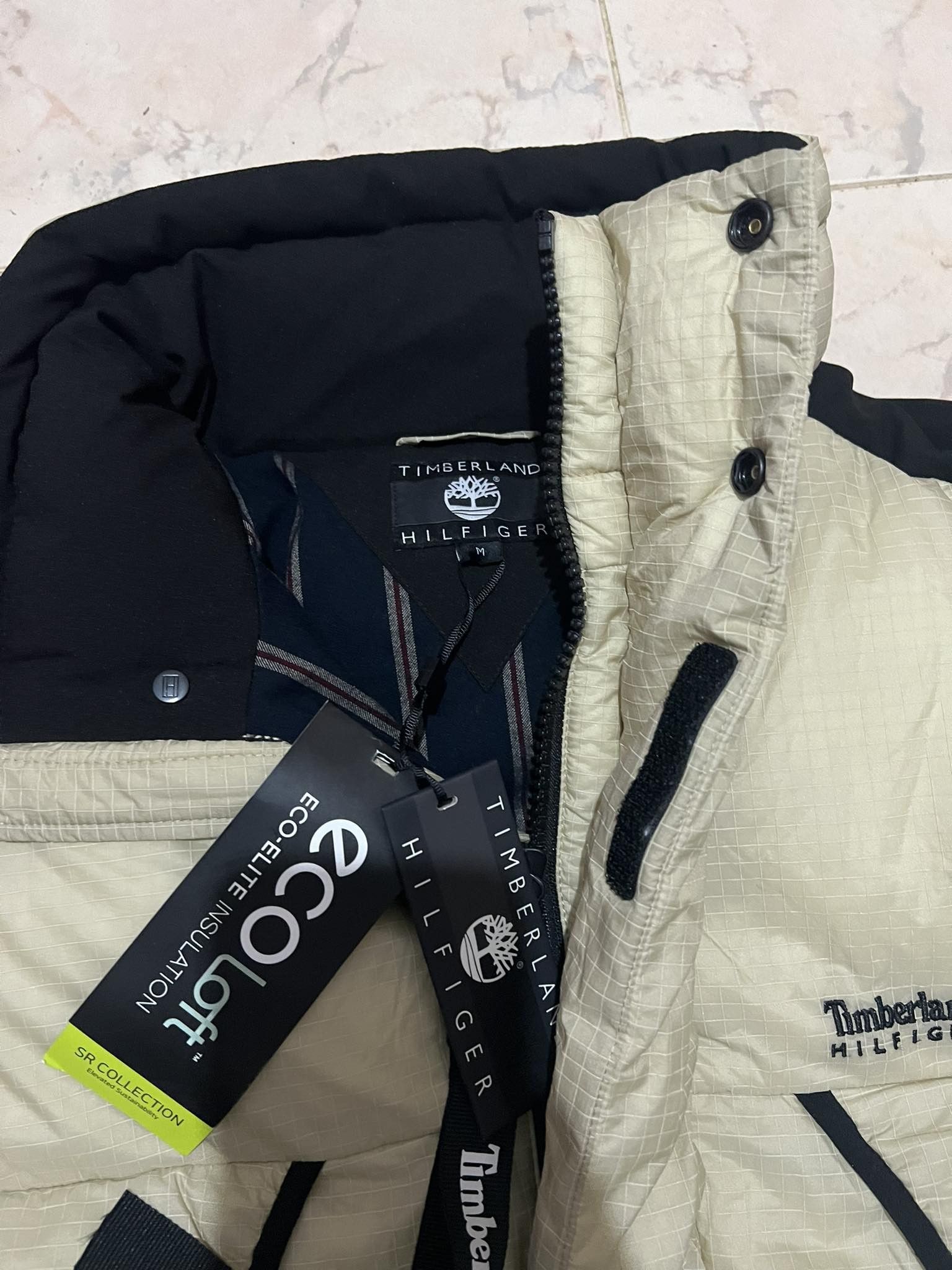 Timberland Tommy Hilfiger x Timberland Puffer Jacket BNWT Size US M / EU 48-50 / 2 - 6 Thumbnail