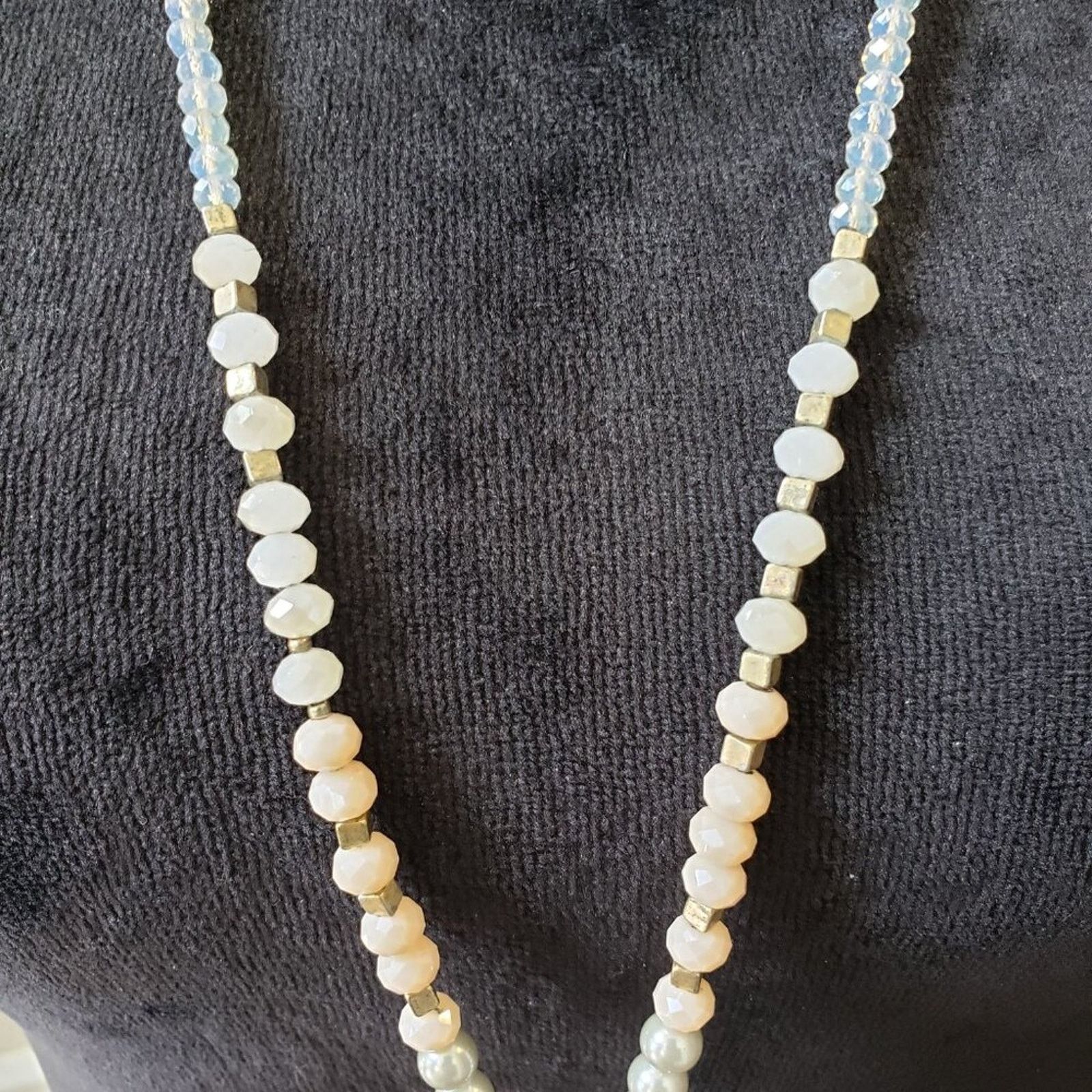 The Unbranded Brand Gold Tone Faceted Beads Faux Pearl Tassel Chain Necklace Size ONE SIZE - 4 Thumbnail