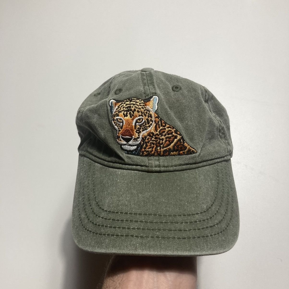 Arts & Science vintage leopard mccarthy’s wildlife sanctuary florida hat Size ONE SIZE - 1 Thumbnail