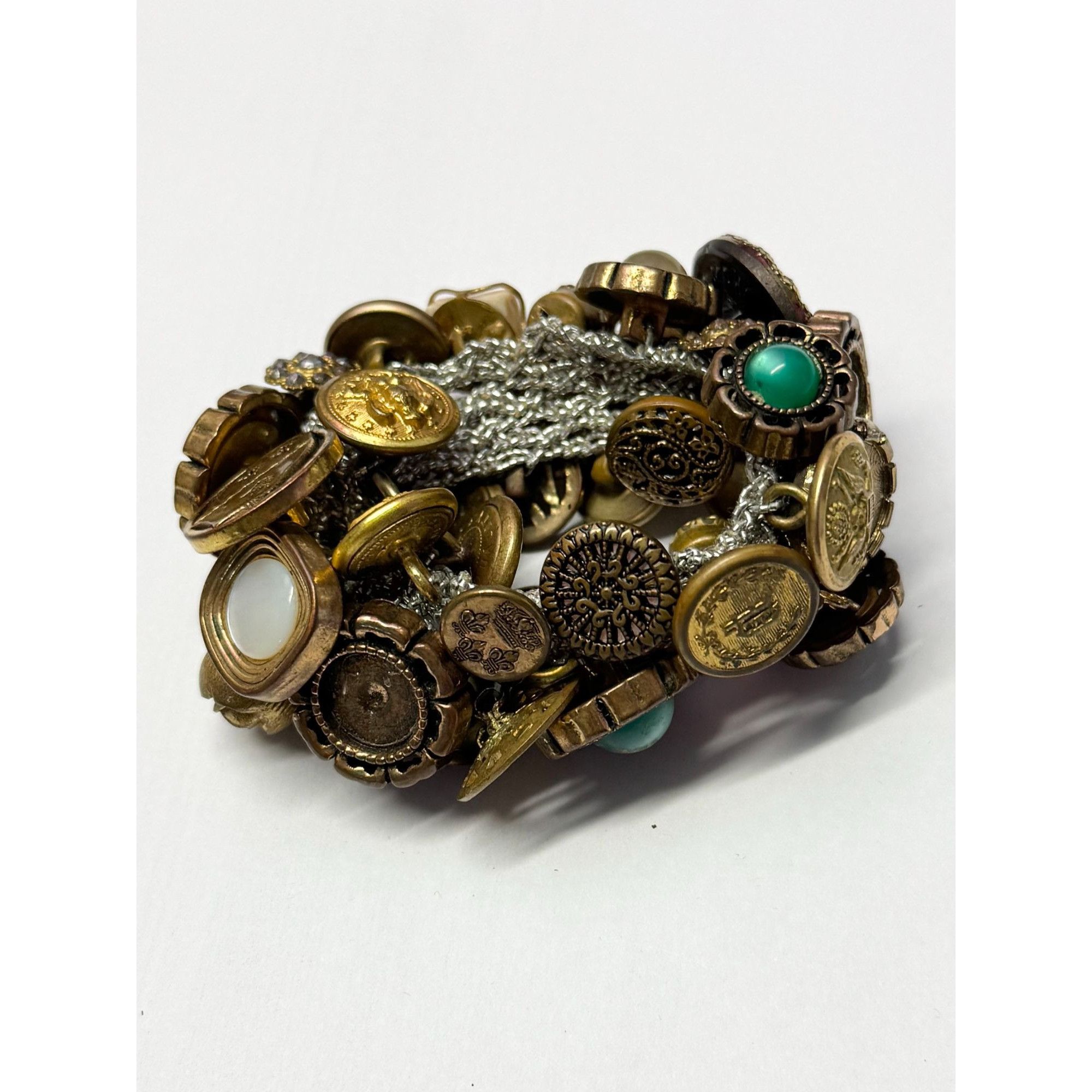 Vintage Vintage estate button charm handmade stretch bracelet Size ONE SIZE - 3 Thumbnail