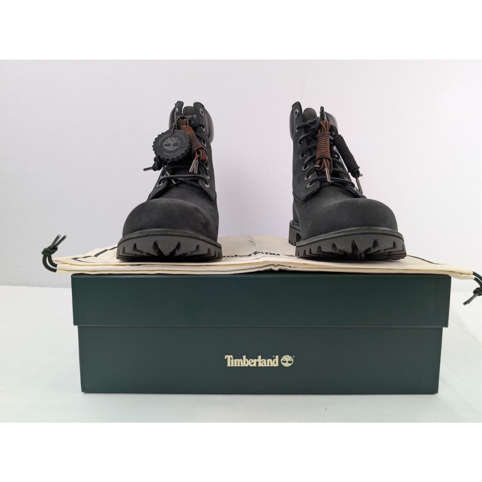 Timberland o1rshd1 Luxe Mid Lace Waterproof Boots in Black Nubuck Size US 11 / EU 44 - 16 Thumbnail