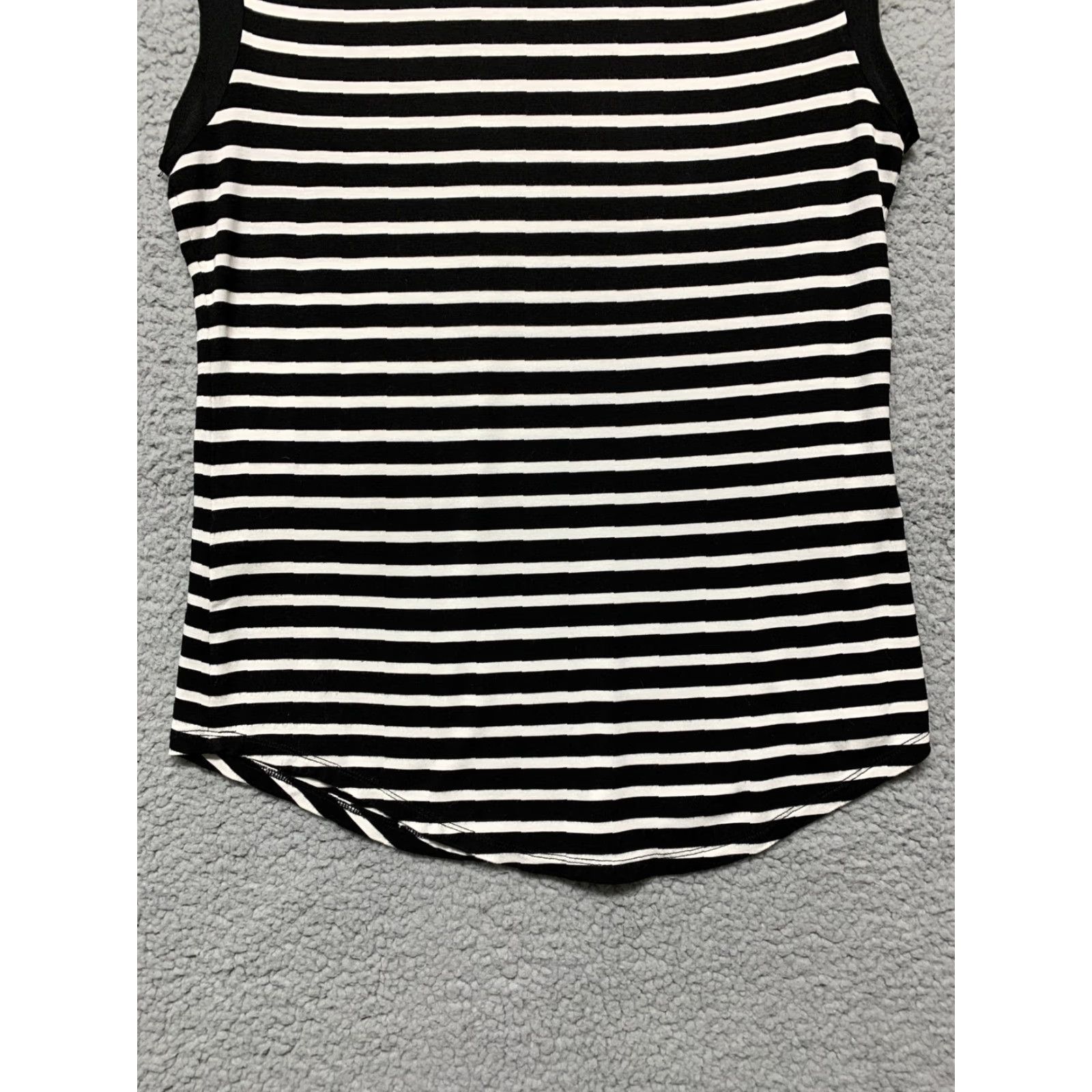 Calvin Klein Calvin Klein Womens XS Tank Shirt Sleeveless Multicolor Black White Stripes Pocket Pullover Casual Green? Size XS / US 0-2 / IT 36-38 - 6 Thumbnail