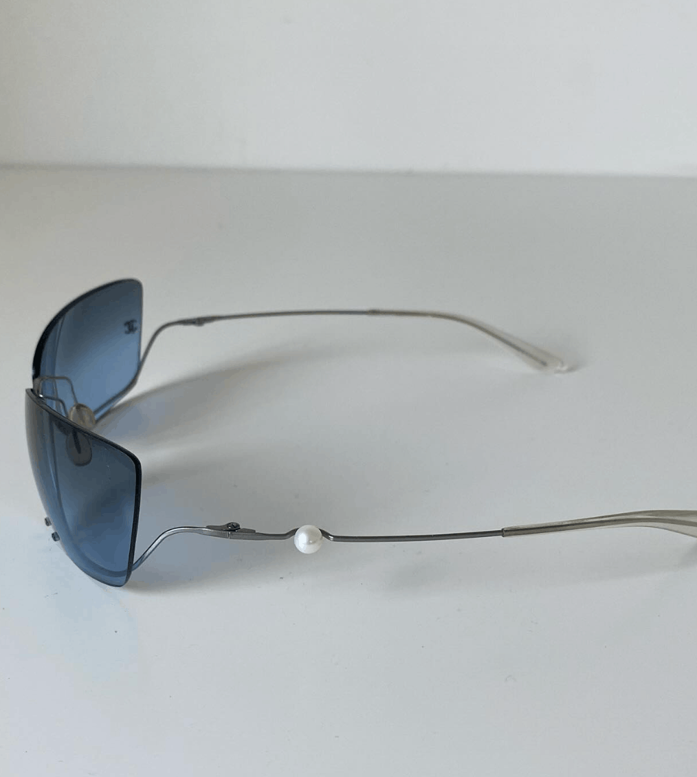 Chanel Chanel Sunglasses 4053 Rhinestone 4017 Rimless Size ONE SIZE - 4 Thumbnail