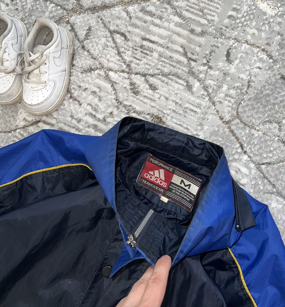 Adidas × Vintage ADIDAS 90S VINTAGE NYLON TRACK JACKET OVERSIZE WINDBREAKER Size US M / EU 48-50 / 2 - 7 Thumbnail