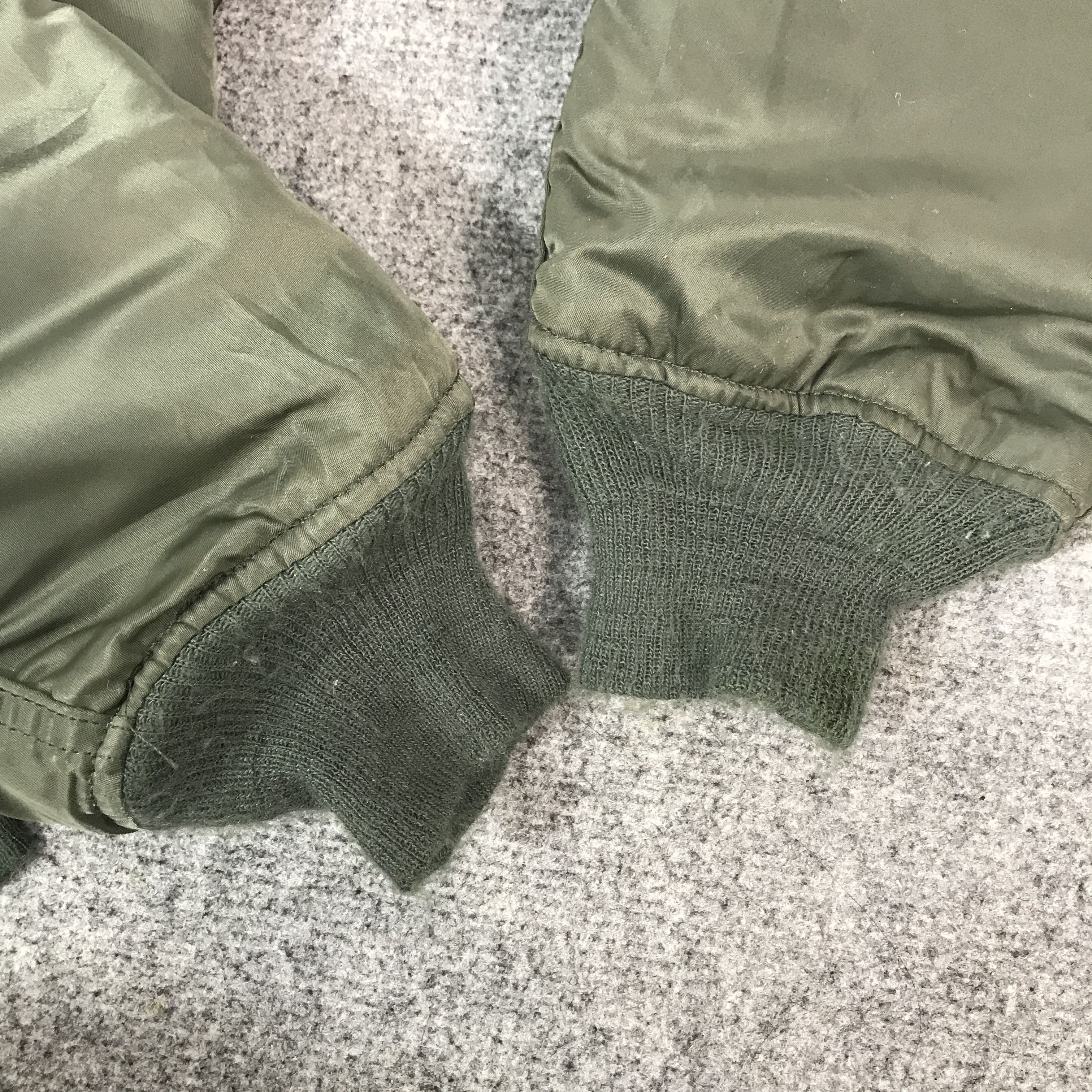Alpha Industries vintage Alpha Industries bomber fur military jacket K63B13 Size US S / EU 44-46 / 1 - 9 Thumbnail