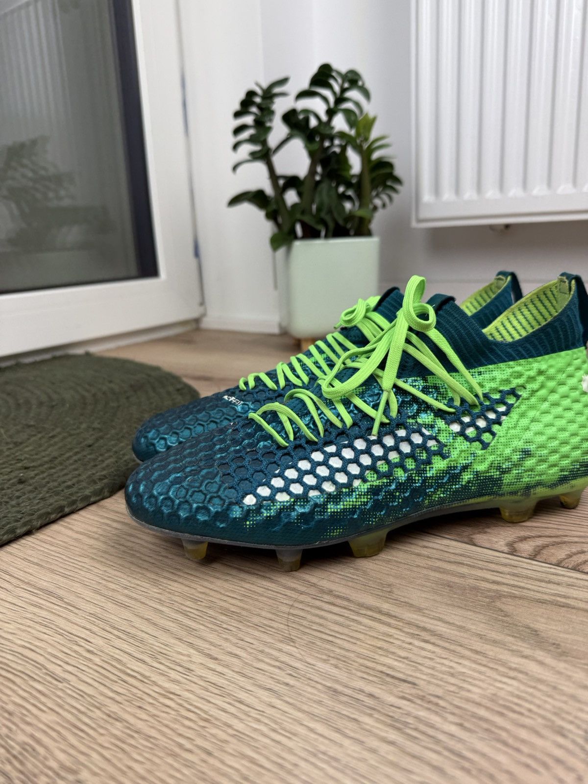 Puma Puma Future 18.1 Size US 10 / EU 43 - 2 Thumbnail