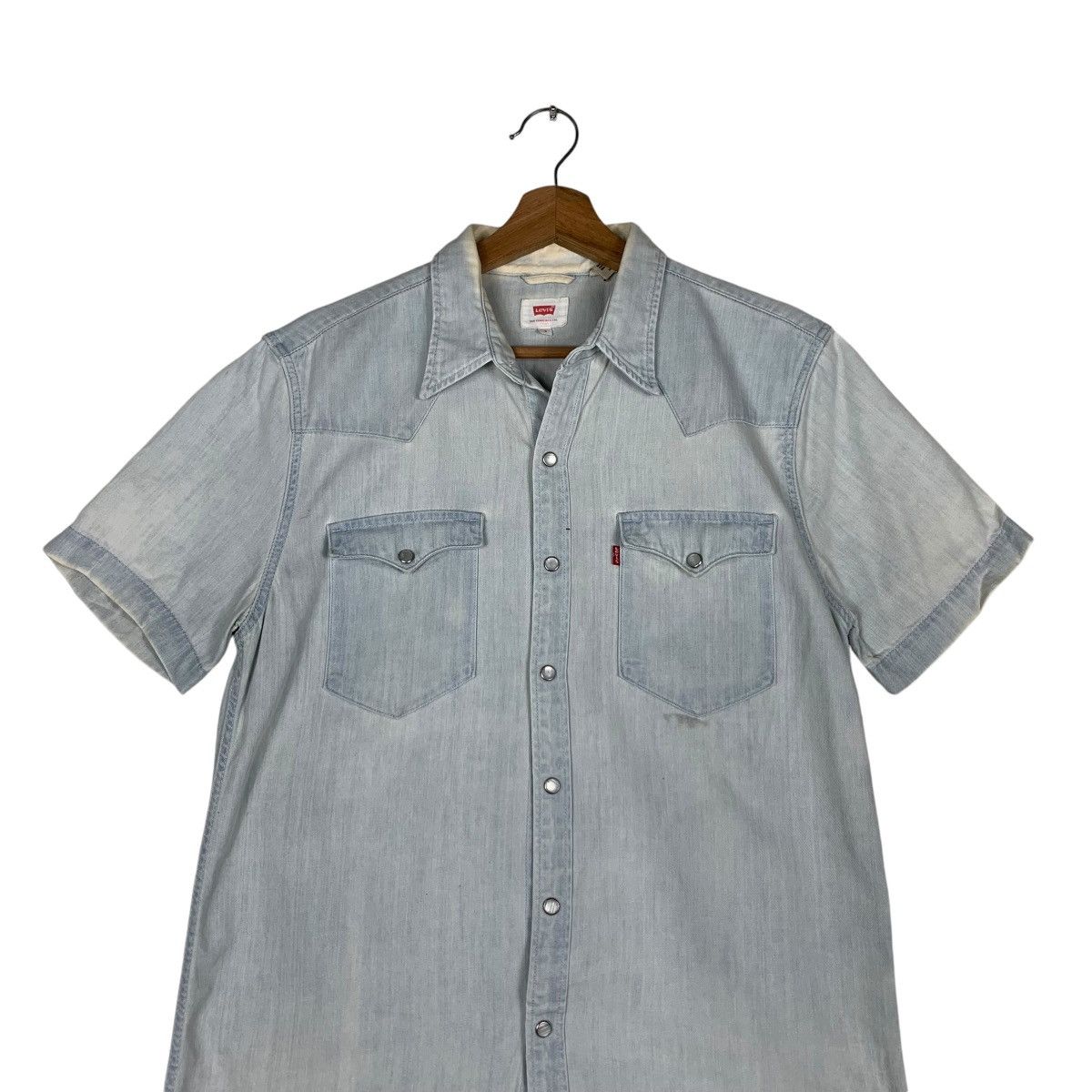 Levi's LEVI’S Blue Washed Chambray Work Shirt #1401-C63 Size US S / EU 44-46 / 1 - 2 Thumbnail
