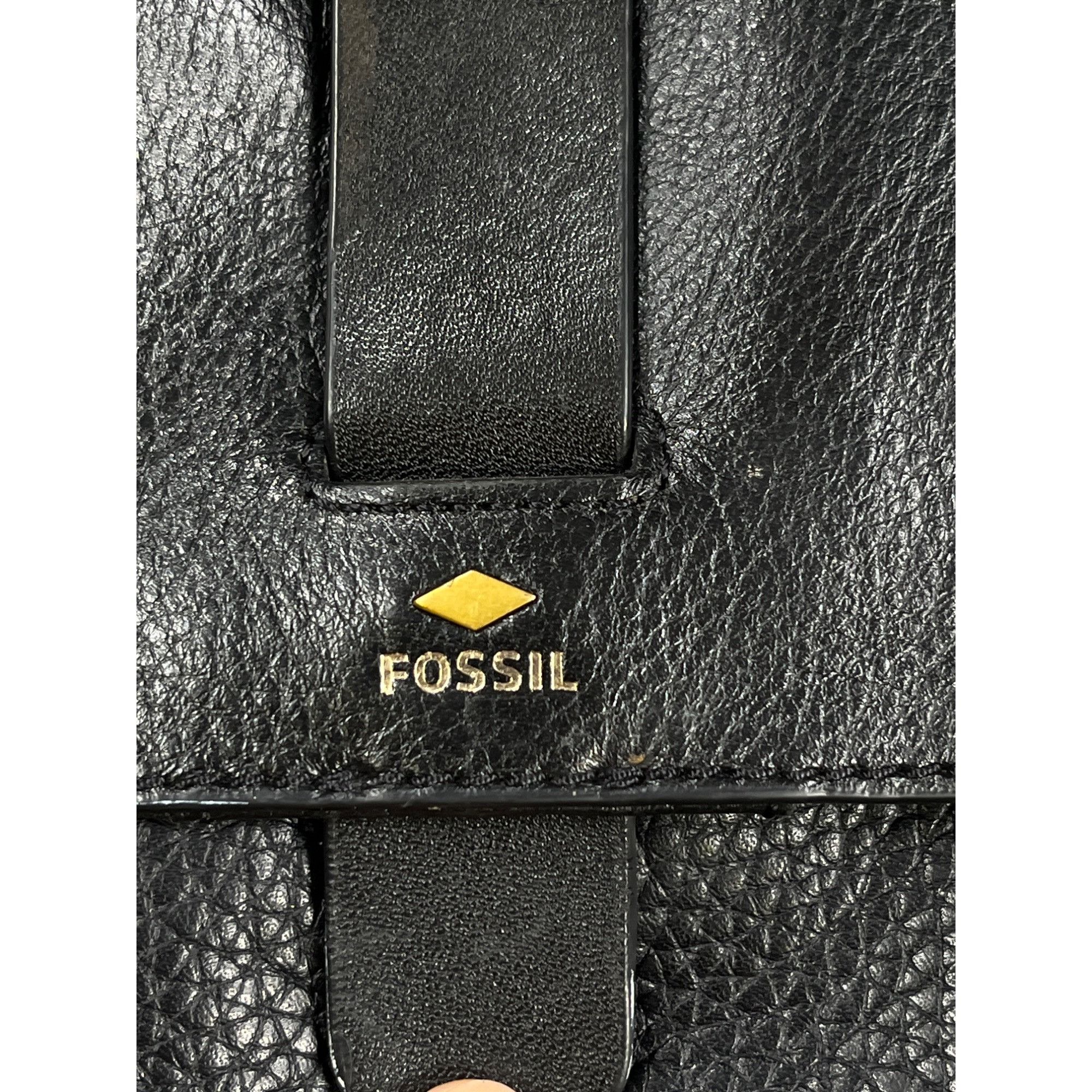 Fossil Fossil SKU 7461 Black Leather Crossbody Bag Purse Size ONE SIZE - 4 Thumbnail