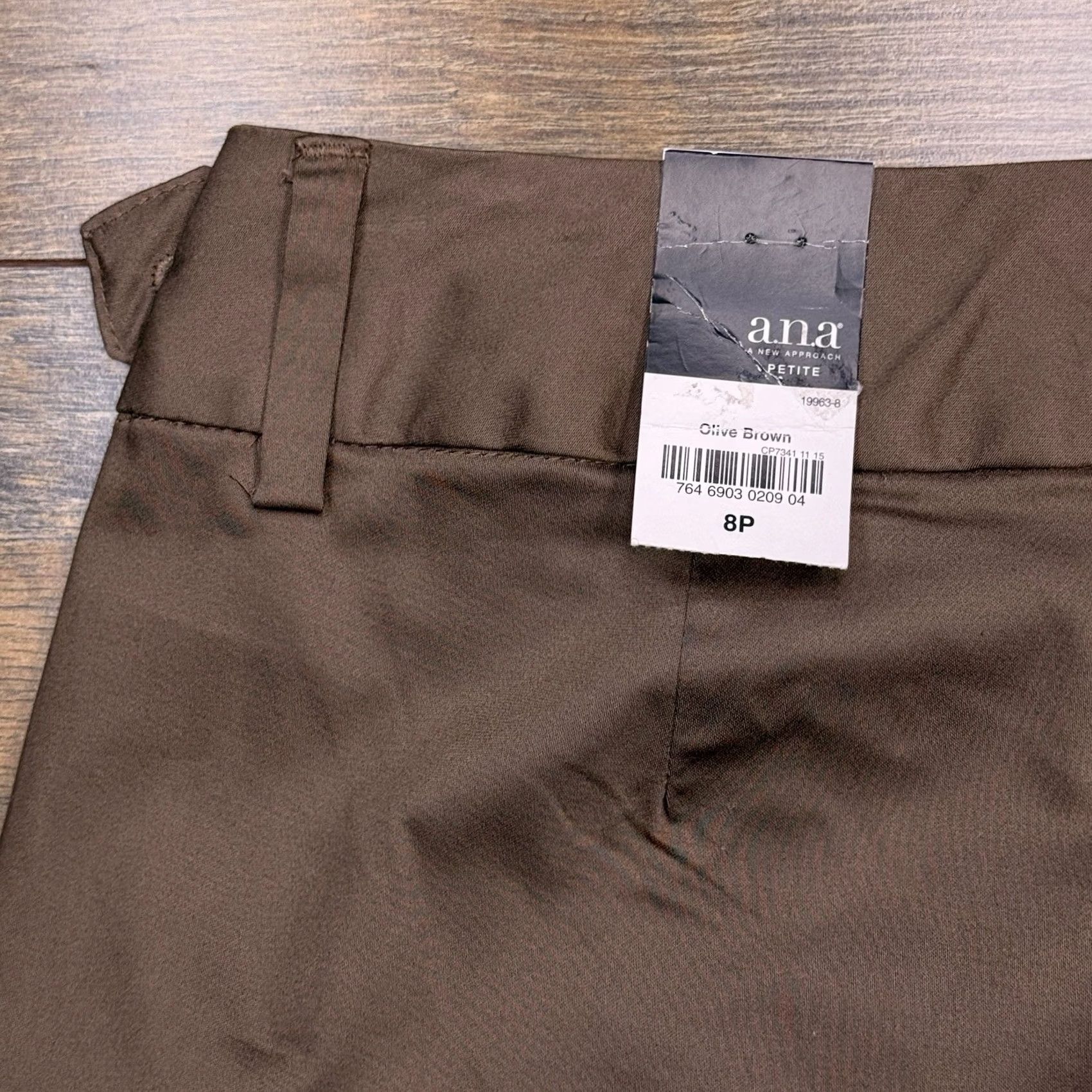 Vintage A.n.a Chino Shorts Womens 8P Petite Brown Mid Rise Stretch Casual Modern Size 30" / US 8 / IT 44 - 6 Thumbnail
