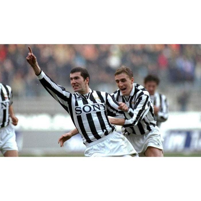 Kappa Zidane Juventus Kappa 1996 1997 DEBUT Soccer Jersey XL Size US XL / EU 56 / 4 - 7 Thumbnail