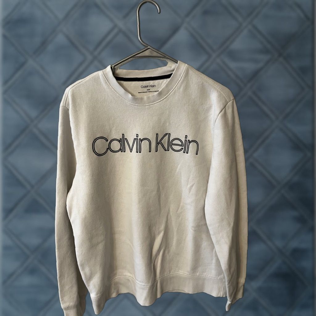 Calvin Klein Calvin Klein Sweatshirt Unisex Medium White Crew Neck Long Sleeve Graphic Print Logo Size US M / EU 48-50 / 2 - 1 Thumbnail
