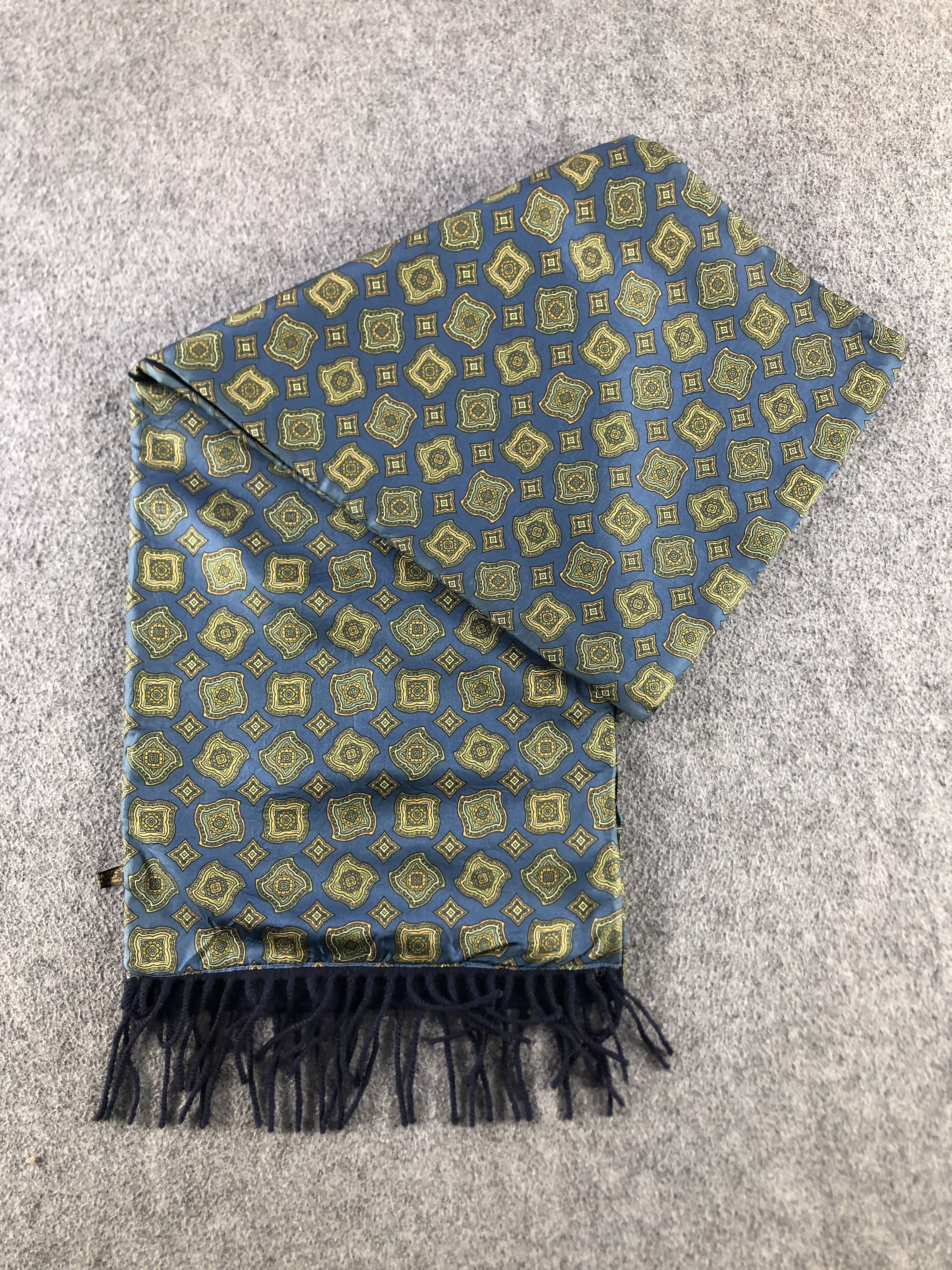 Nina Ricci Nina Ricci Silk Wool Scarf / Muffler / Neckwear P894 Size ONE SIZE - 3 Thumbnail