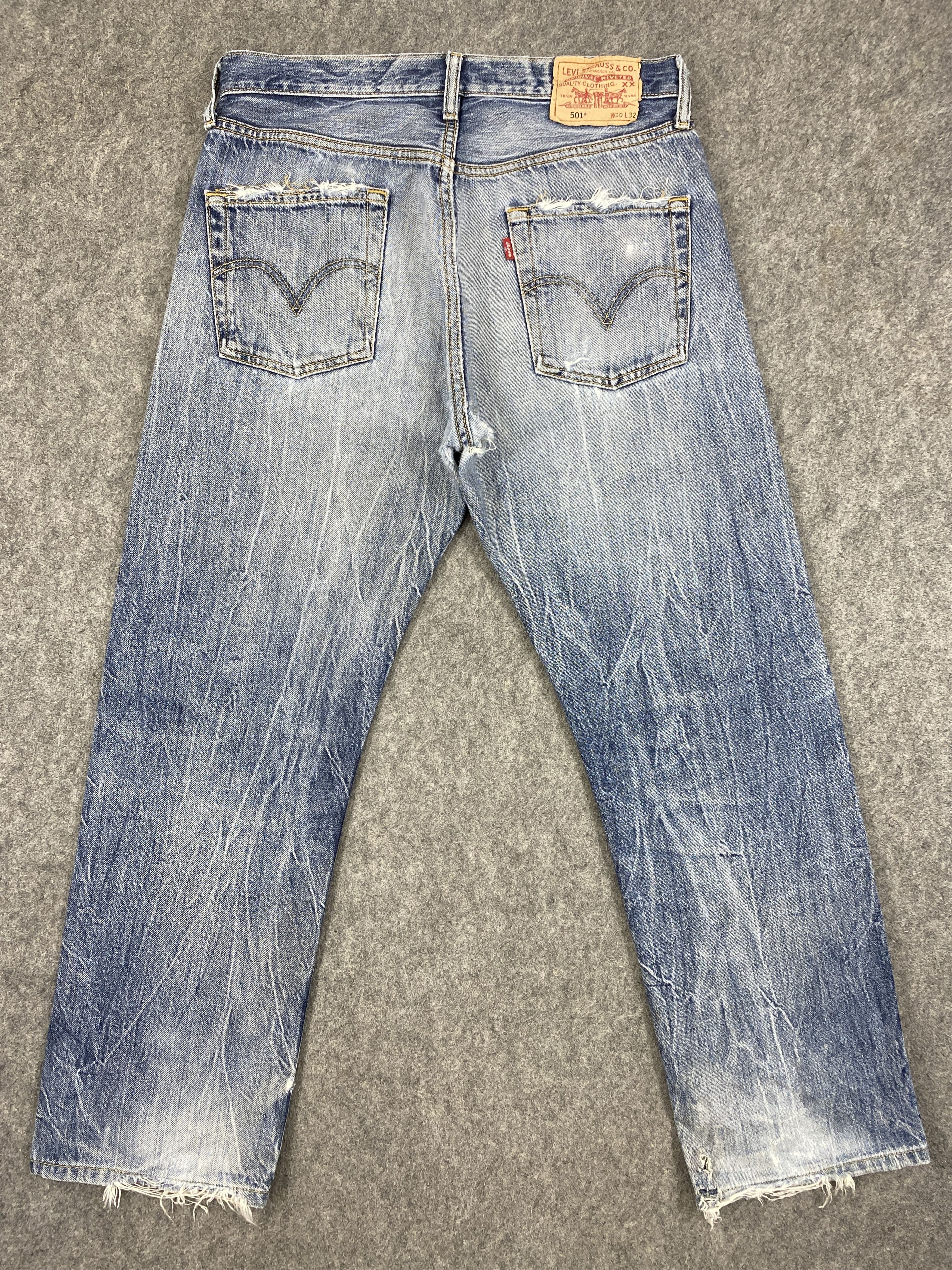 Levi's Distressed Blue Vintage Levi's 501 32x28.5 Denim -JN2458 Size US 32 / EU 48 - 2 Thumbnail