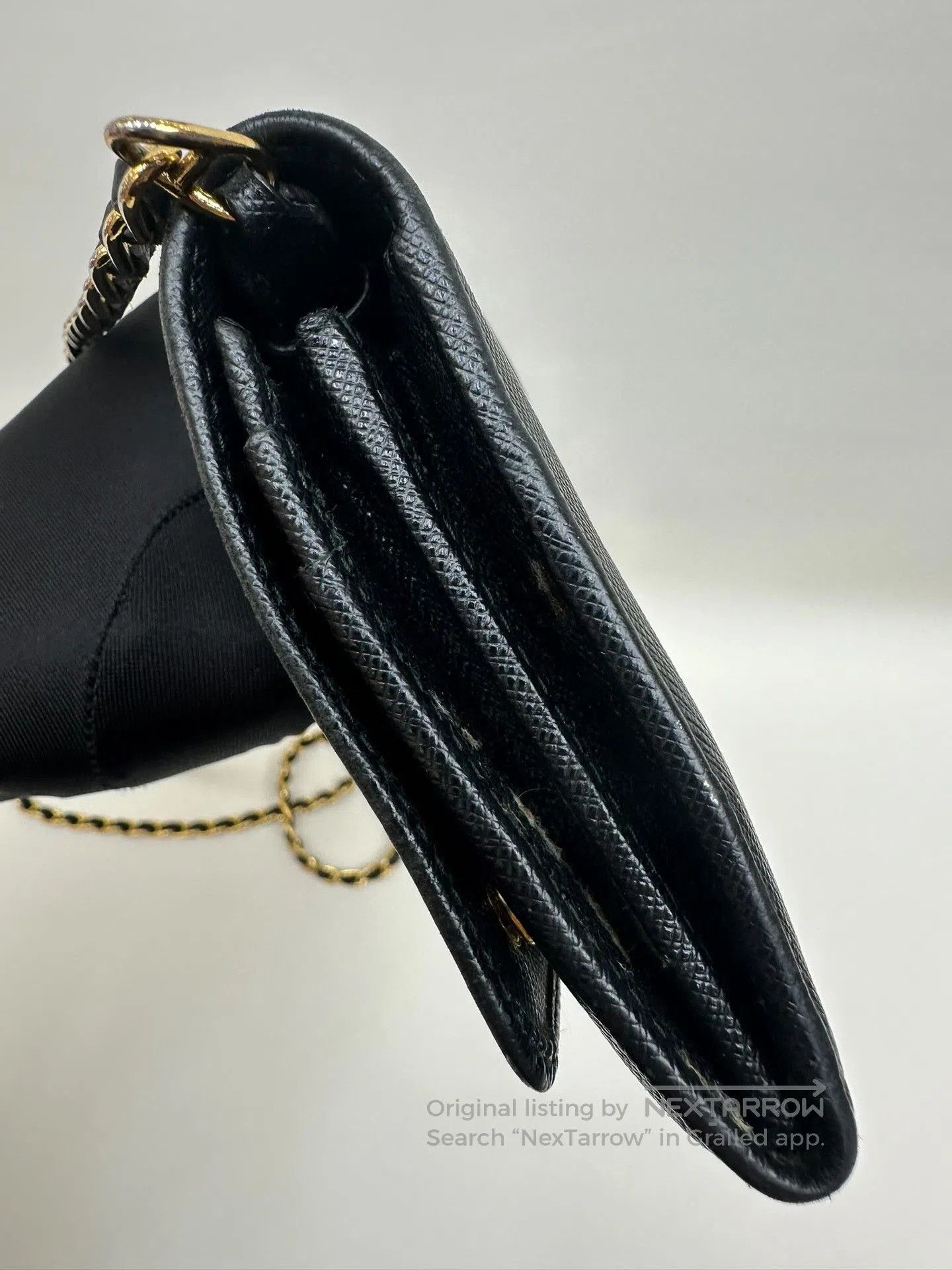 Prada Prada Black Saffiano Chain WOC. Size ONE SIZE - 5 Thumbnail