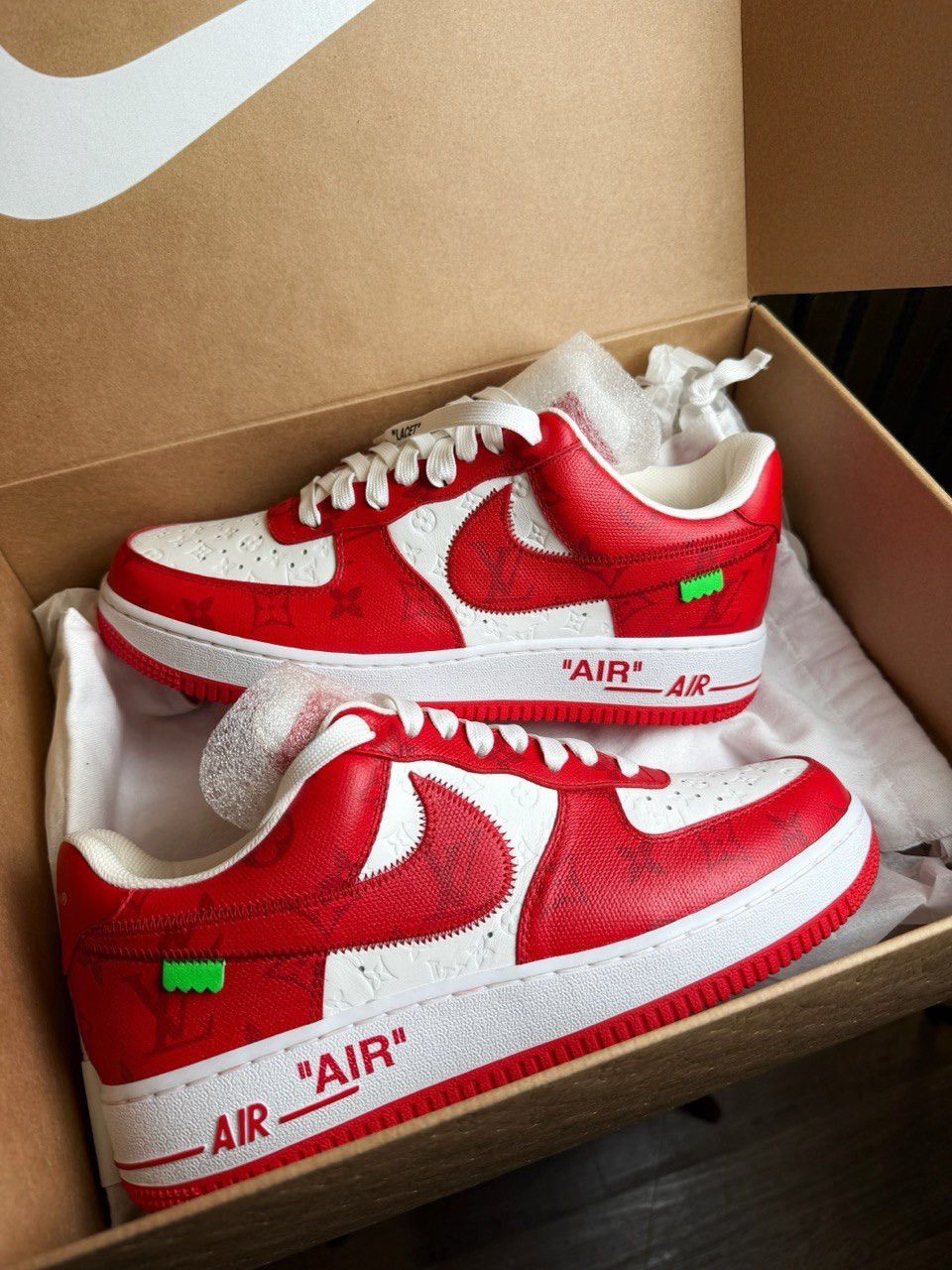 Louis Vuitton Louis Vuitton x Nike Air Force 1 Low White Red Virgil Abloh Size US 8.5 / EU 41-42 - 5 Thumbnail