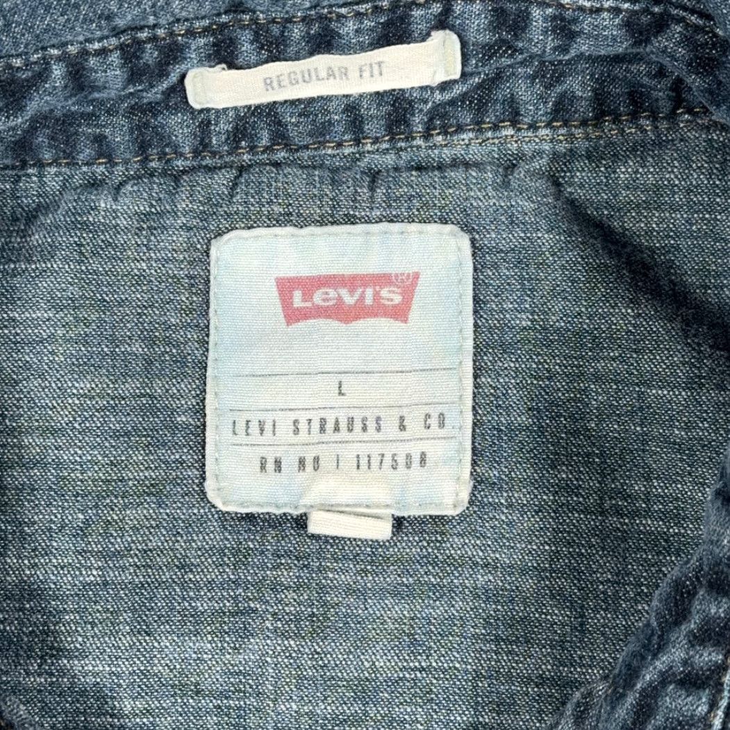 Levi's Levi's Western Shirt Mens LARGE Blue Denim Dark Wash Pearl Snap Regular Fit Long Sleeve Cotton Button-Up Collar? Size US L / EU 52-54 / 3 - 4 Thumbnail