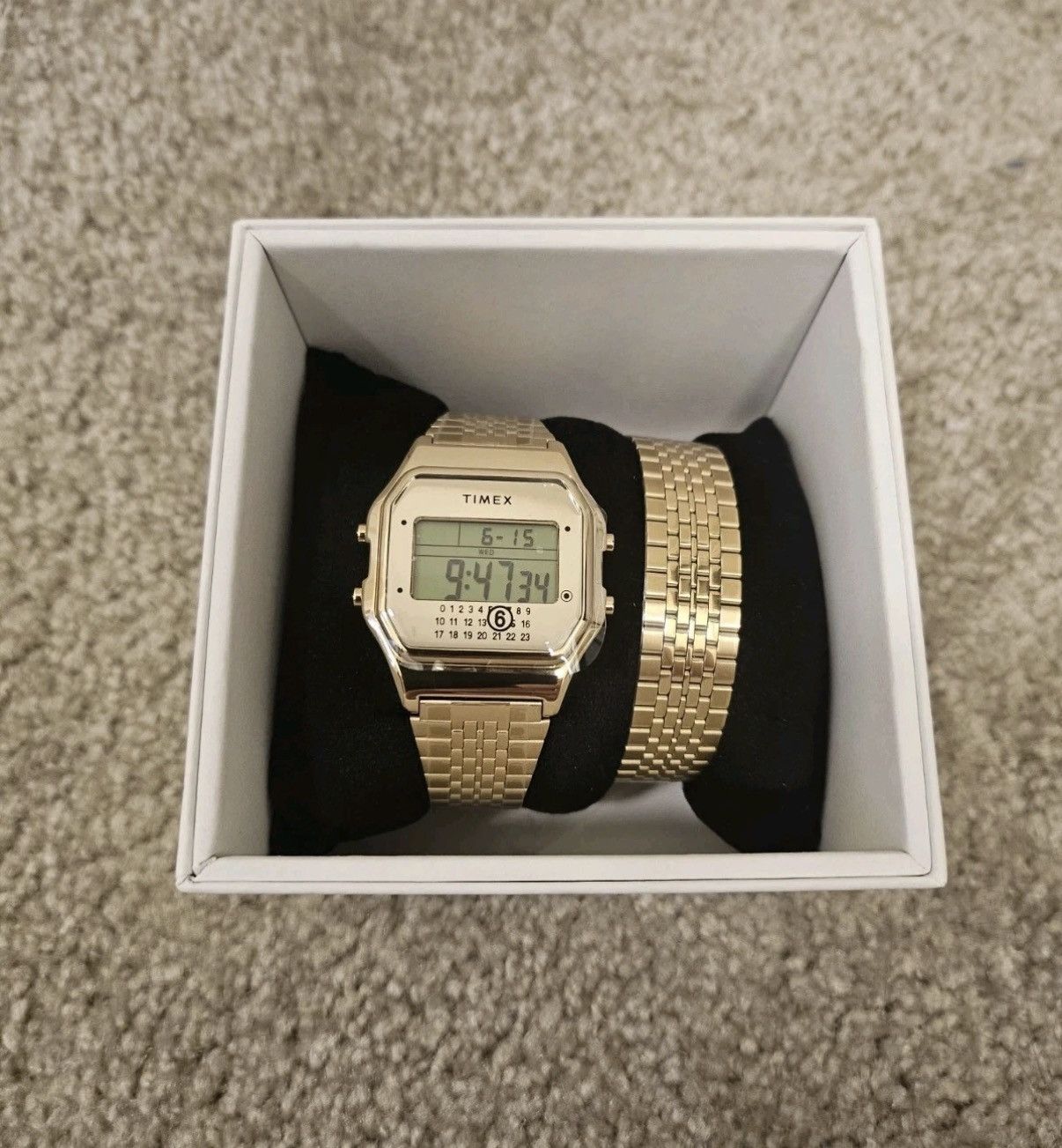 Supreme × Timex Supreme Timex Digital Watch Gold | Grailed