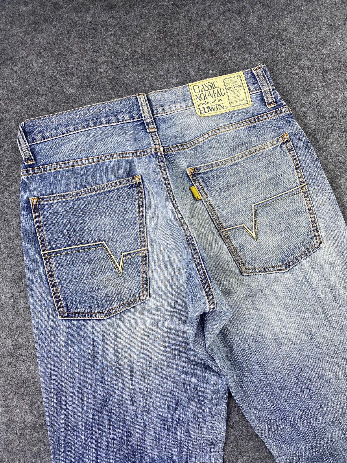 Edwin × Jean × Vintage Classic Noueau by Edwin Distress Blue Wash Denim - J975 Size US 34 / EU 50 - 12 Thumbnail