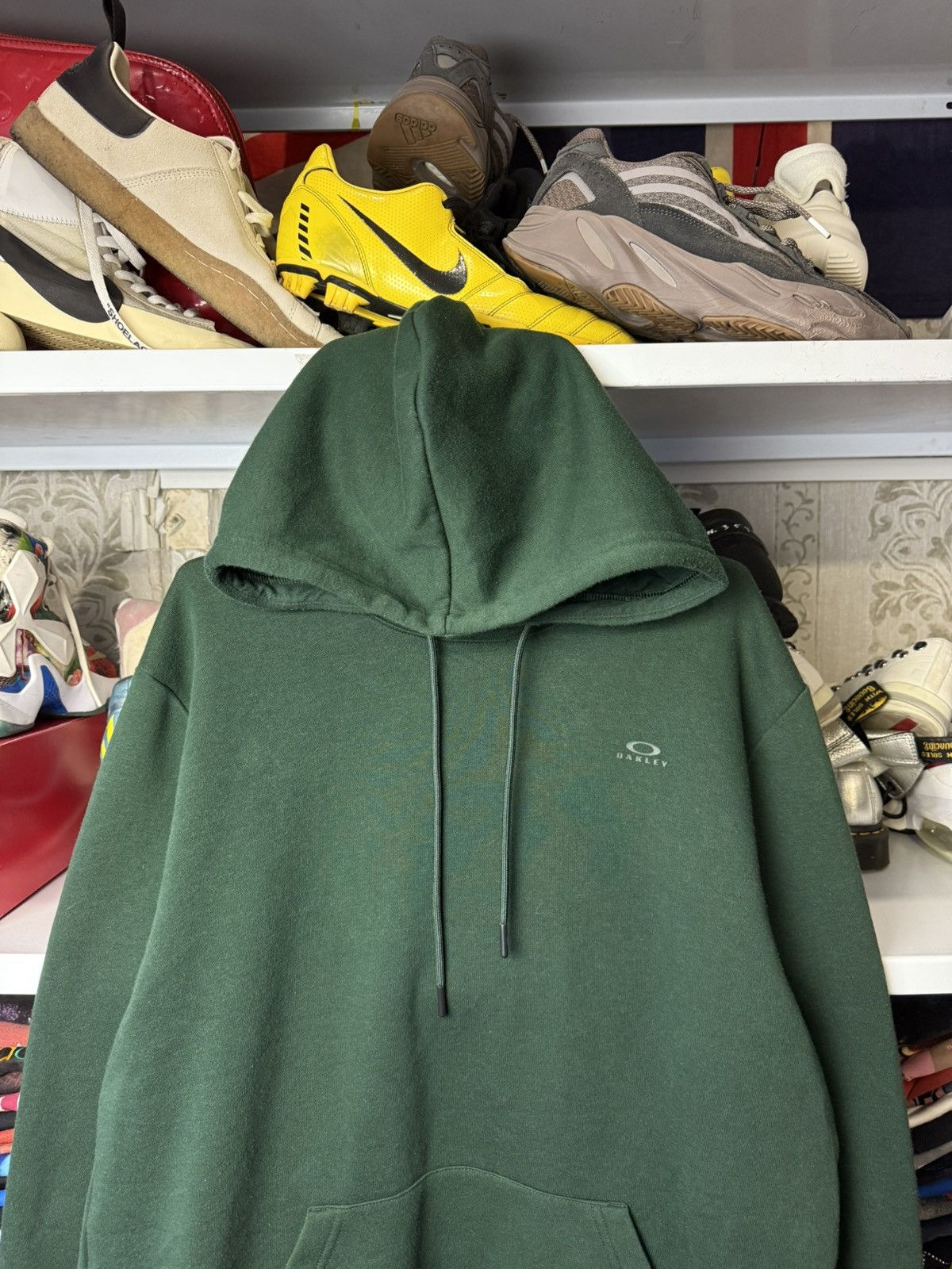 Oakley Vintage Oakley Green Hoodie Mini Logo Y2K Gorpcor Size US XL / EU 56 / 4 - 2 Thumbnail