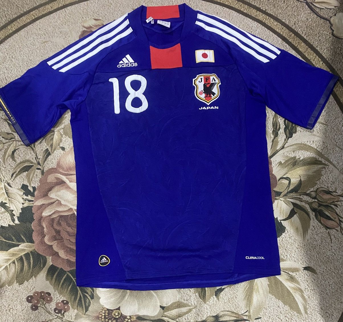 Japanese Brand World cup 2010 japan jersey(fur watermark) Size US M / EU 48-50 / 2 - 2 Thumbnail