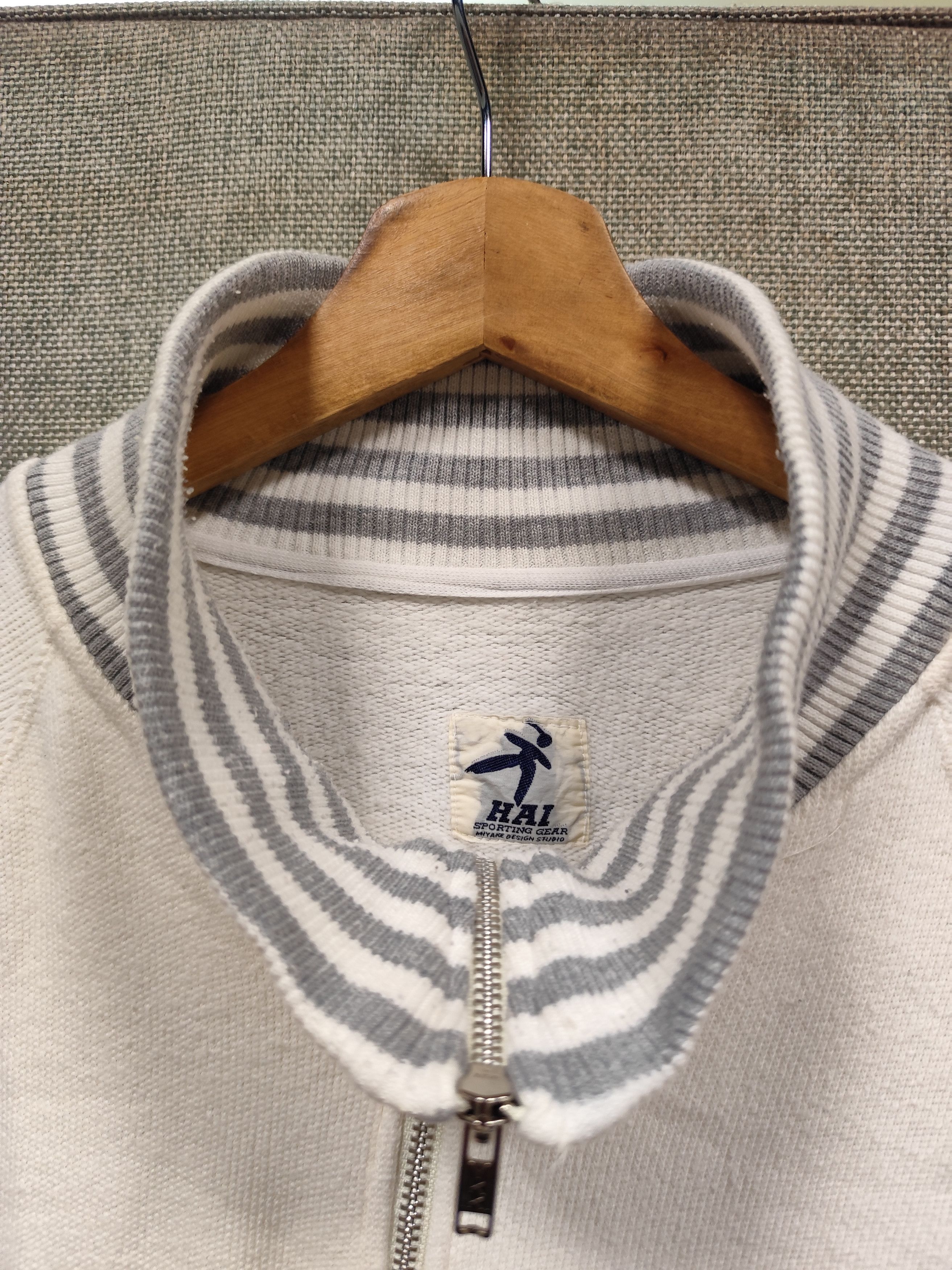 Hai Sporting Gear × Issey Miyake × Japanese Brand Sweatshirt zipper sporting gear hai new york Size US M / EU 48-50 / 2 - 5 Thumbnail